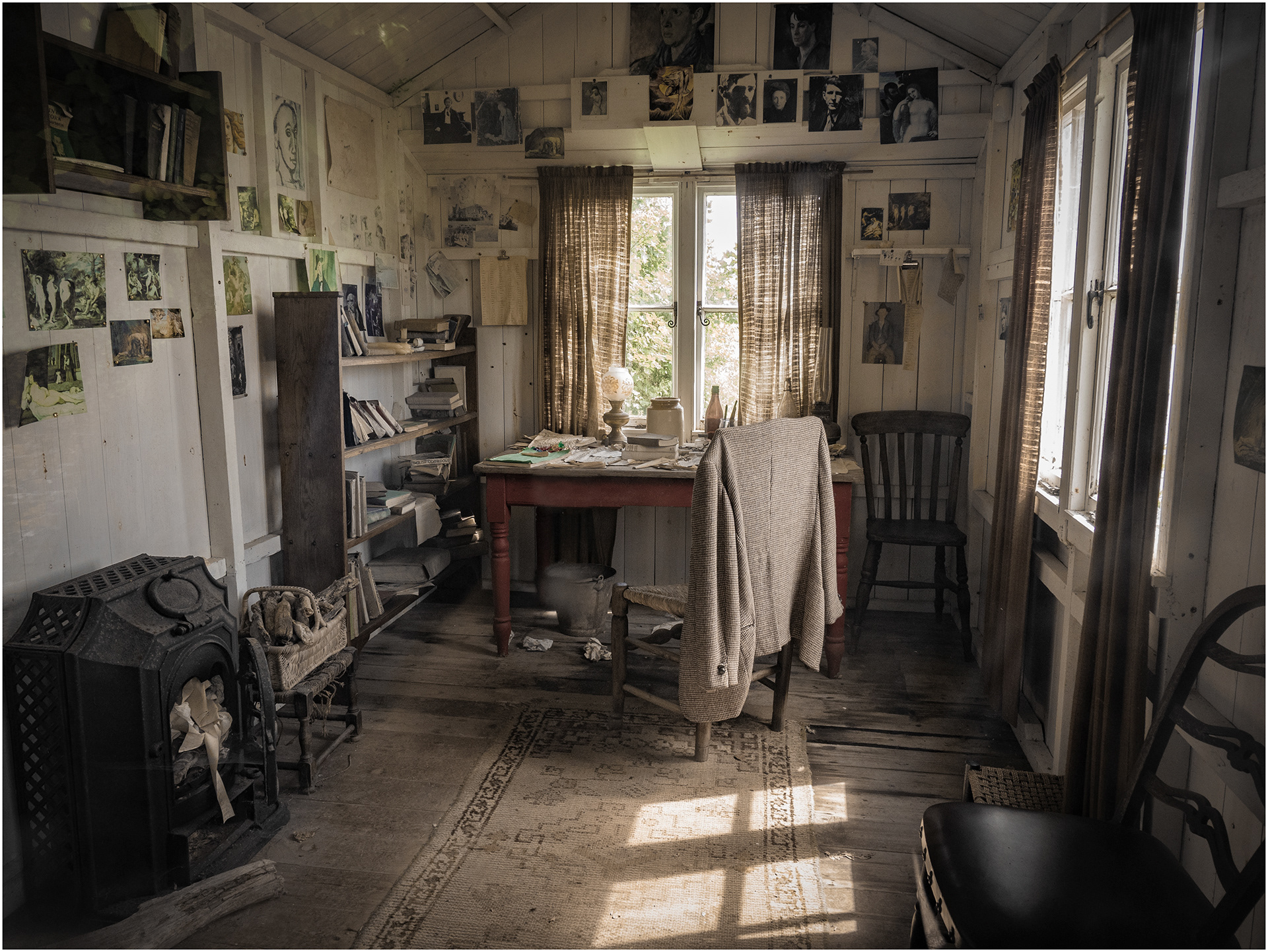 "Writing Shed" by Viv Evans