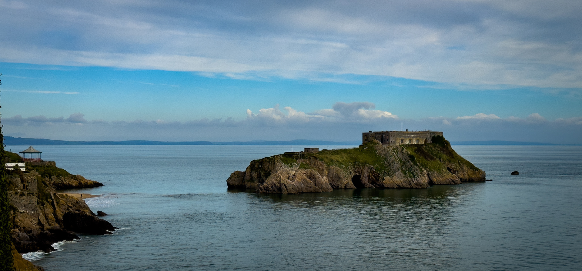"Tenby Old Fort" by Gareth Parry