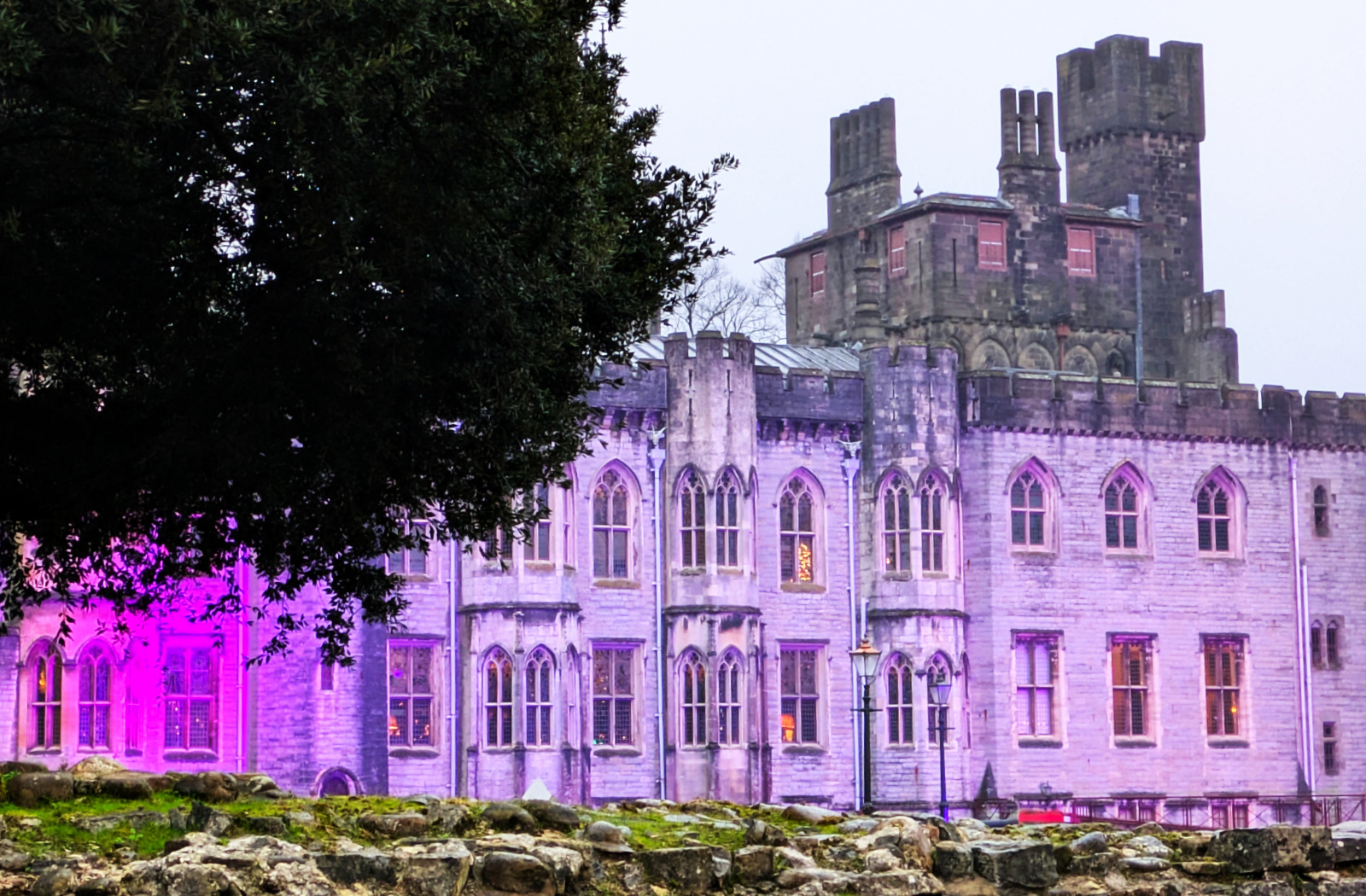 "Cardiff Castle"
