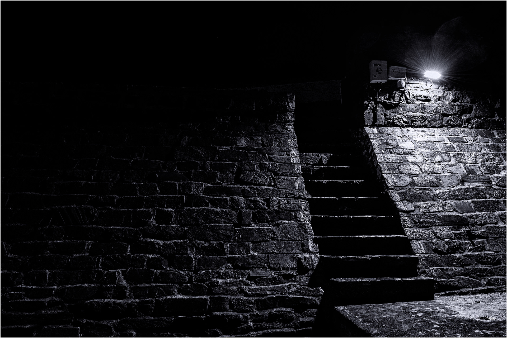 by Simon Harding