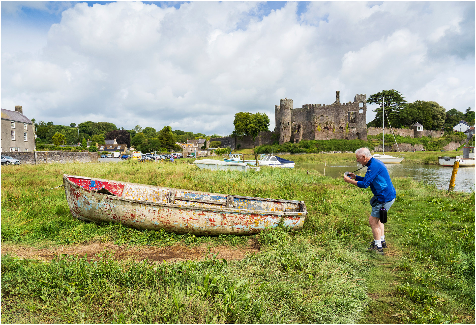 "D H smartphone technique" by Viv Evans