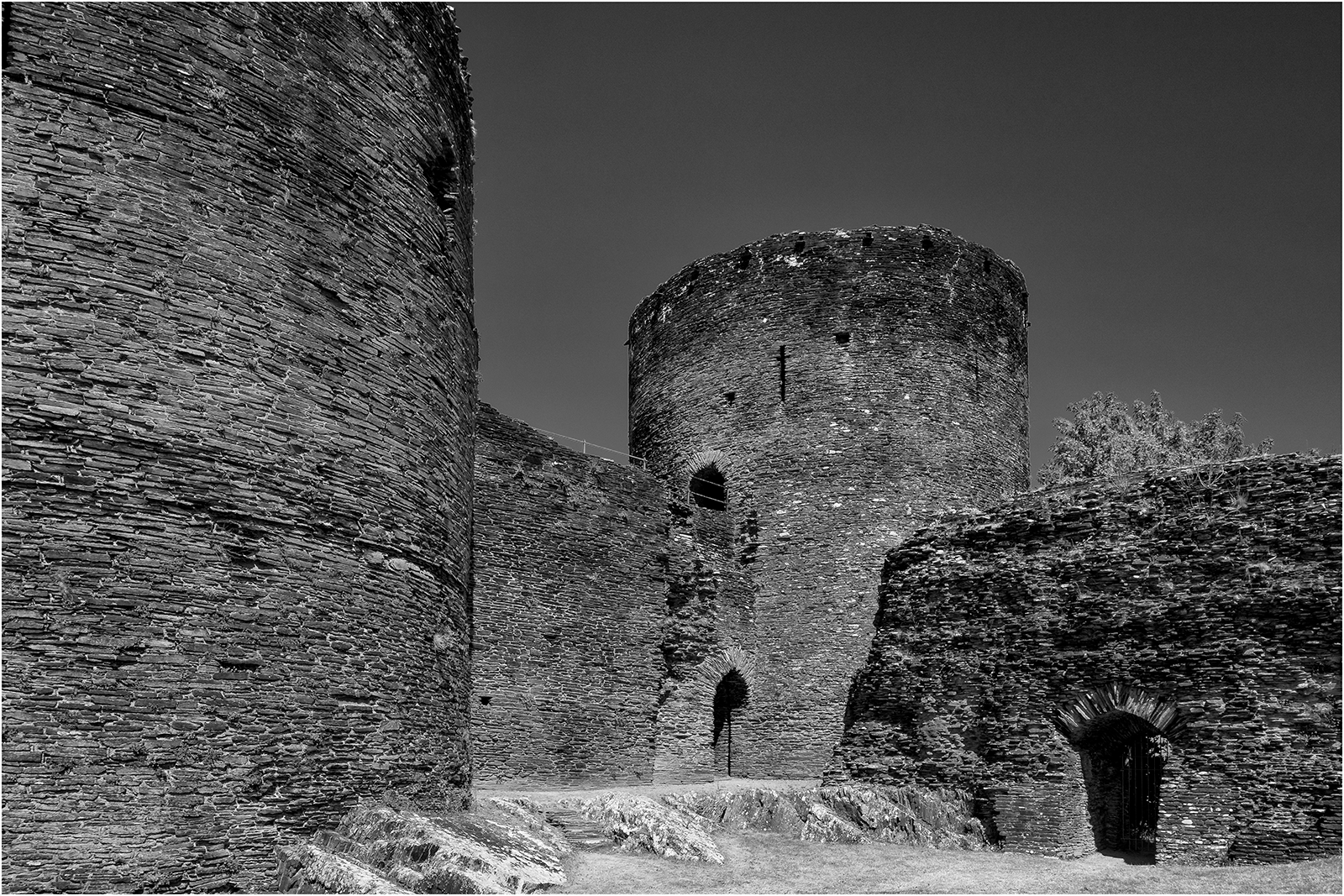 "Cilgerran Castle" by Simon Harding