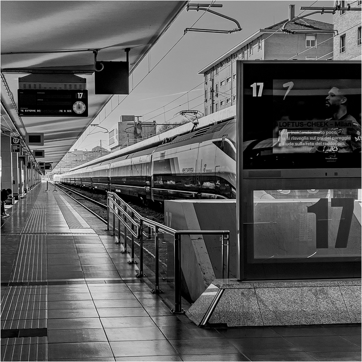 17 points: "Platform 17" by Morlais Davies