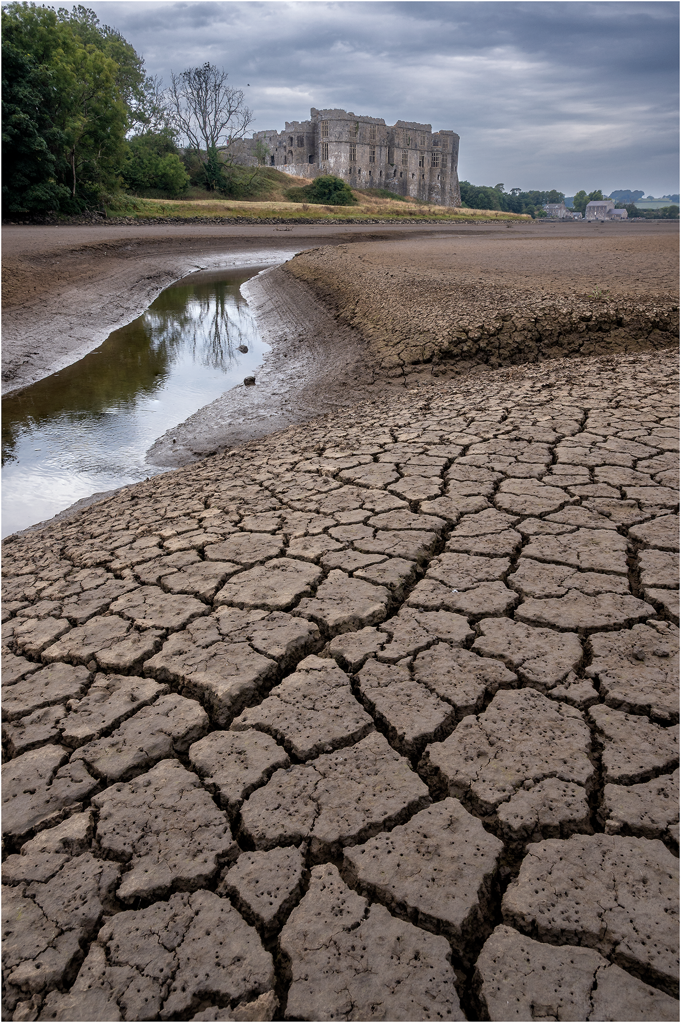 "Carew Castle 5" by Simon Harding