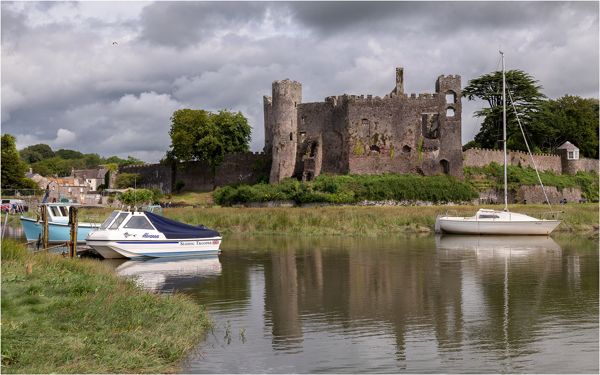 "Laugharne Castle" by Simon Harding
