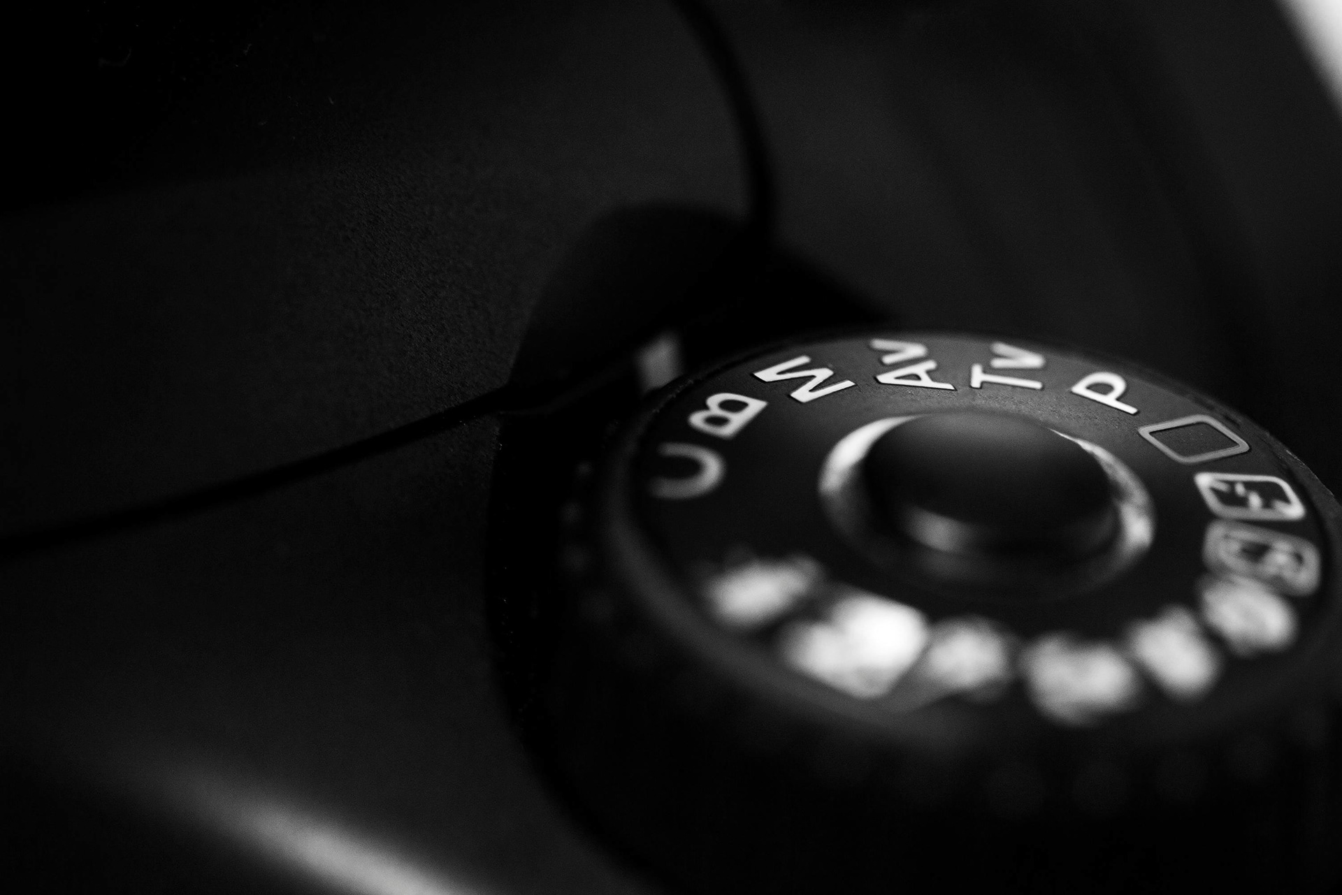 camera mode dial showing manual mode