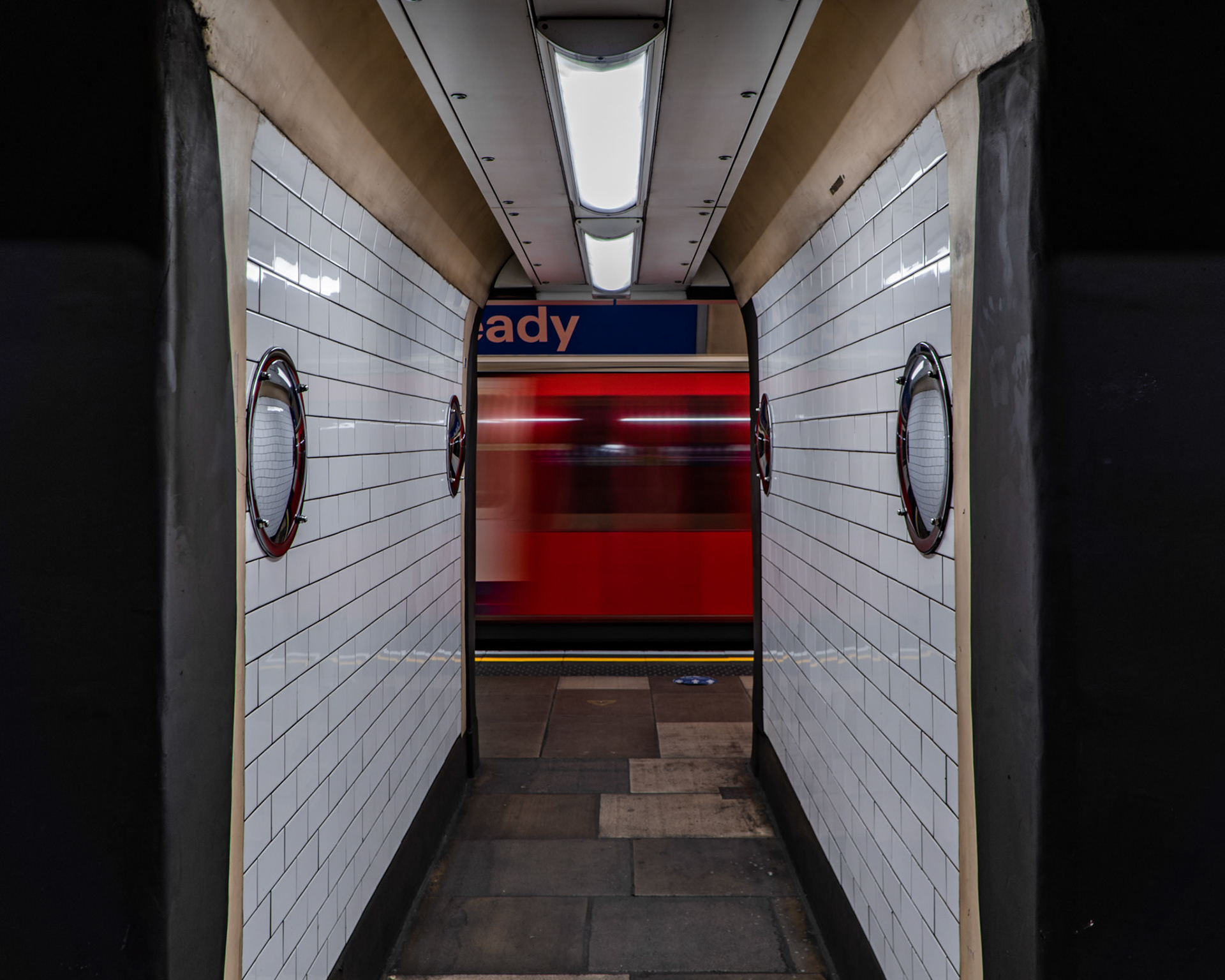 Tube Train