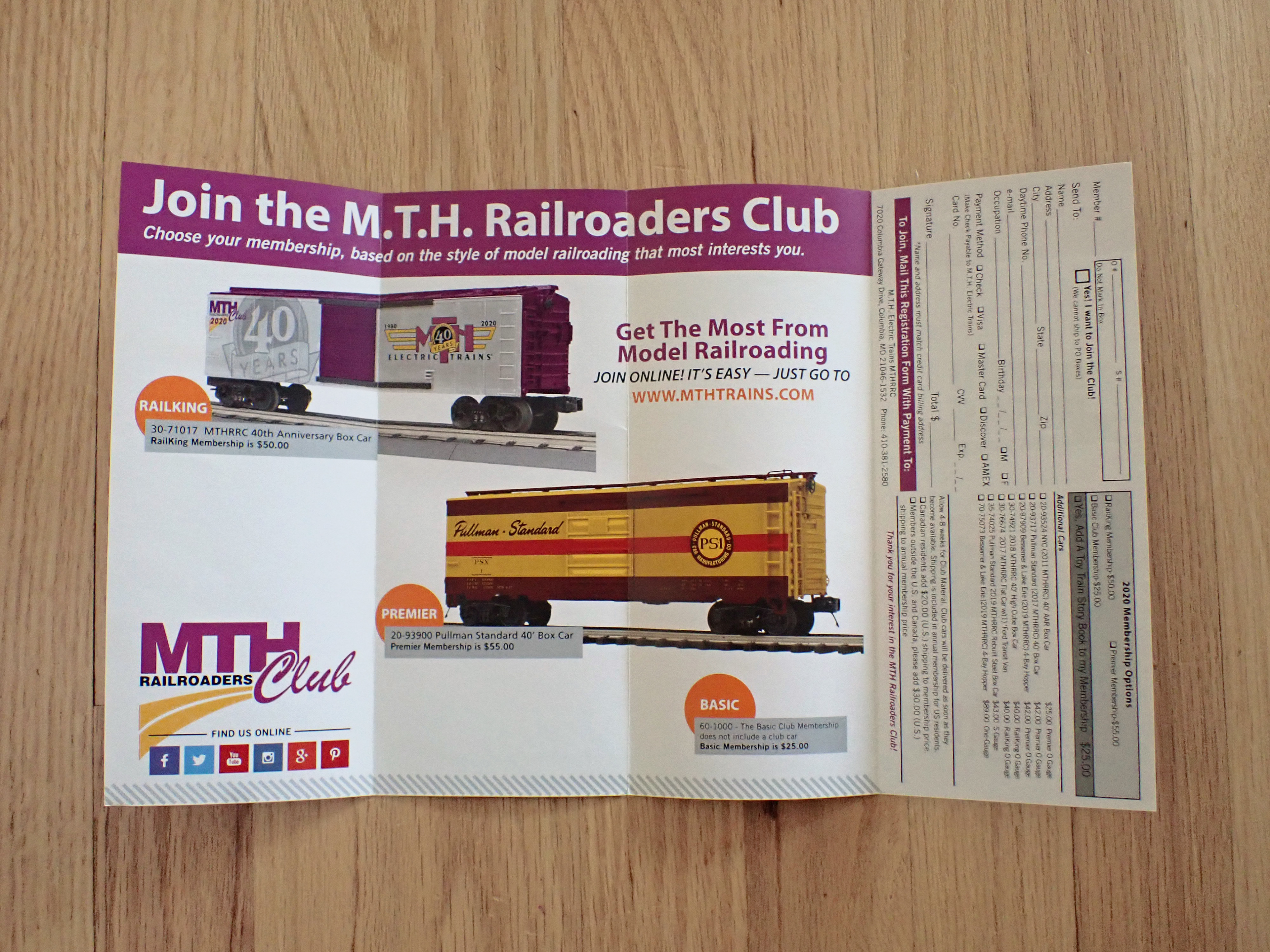 M.T.H. Railroaders Club Application Interior