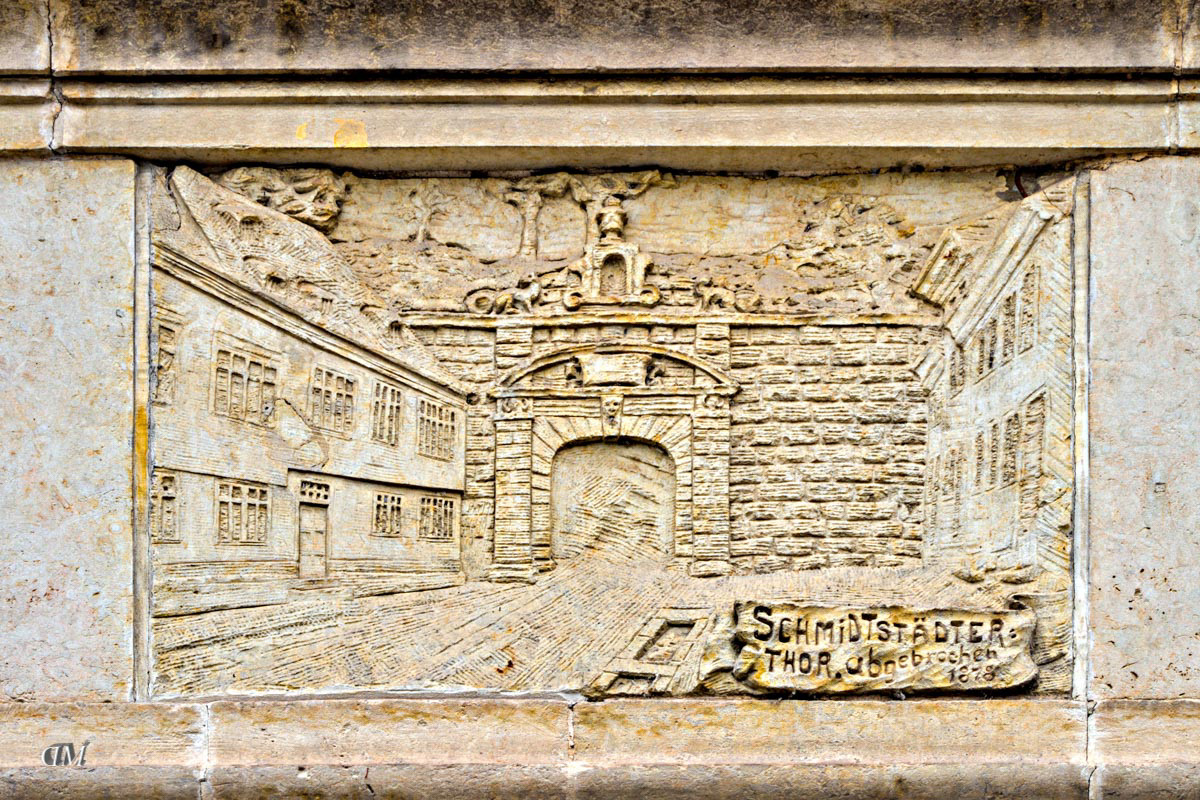 Links die Samenhandlung von Franz Anton Haage