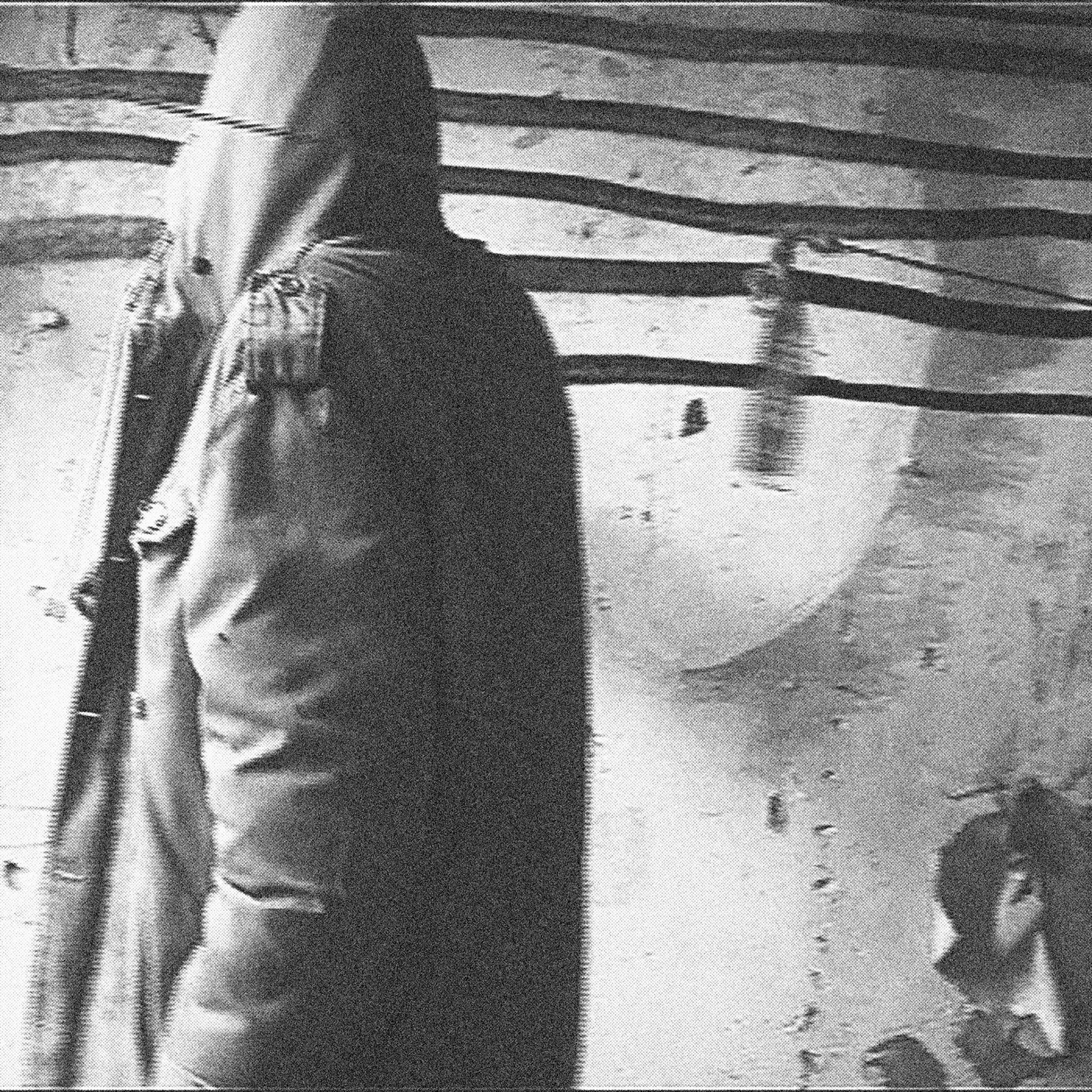 videostill of video footage filmed during the preparation of T.P.E.S.022005