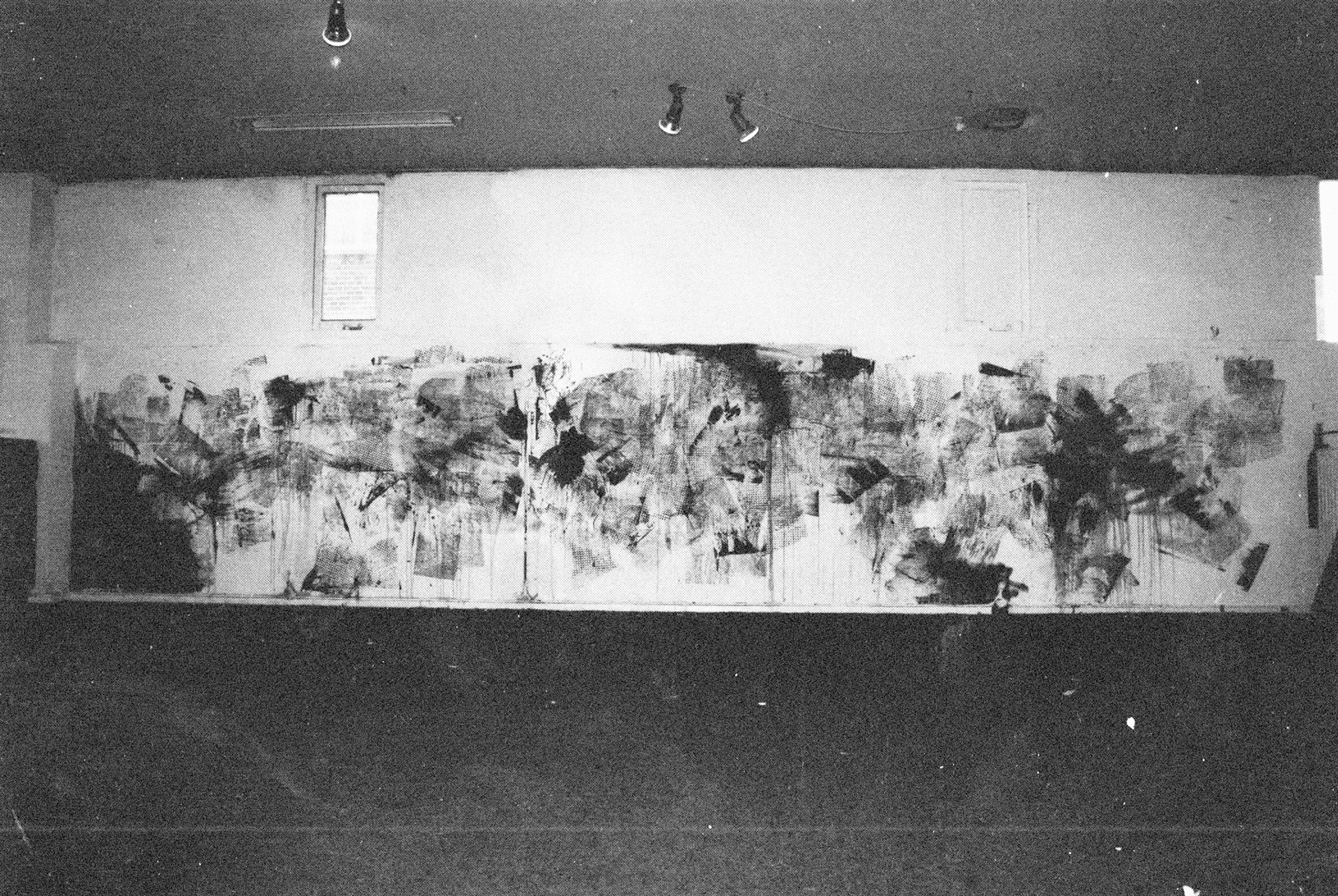 untitledsilkscreened on wall200x500 cmPunct Gallery, Tilburg2003