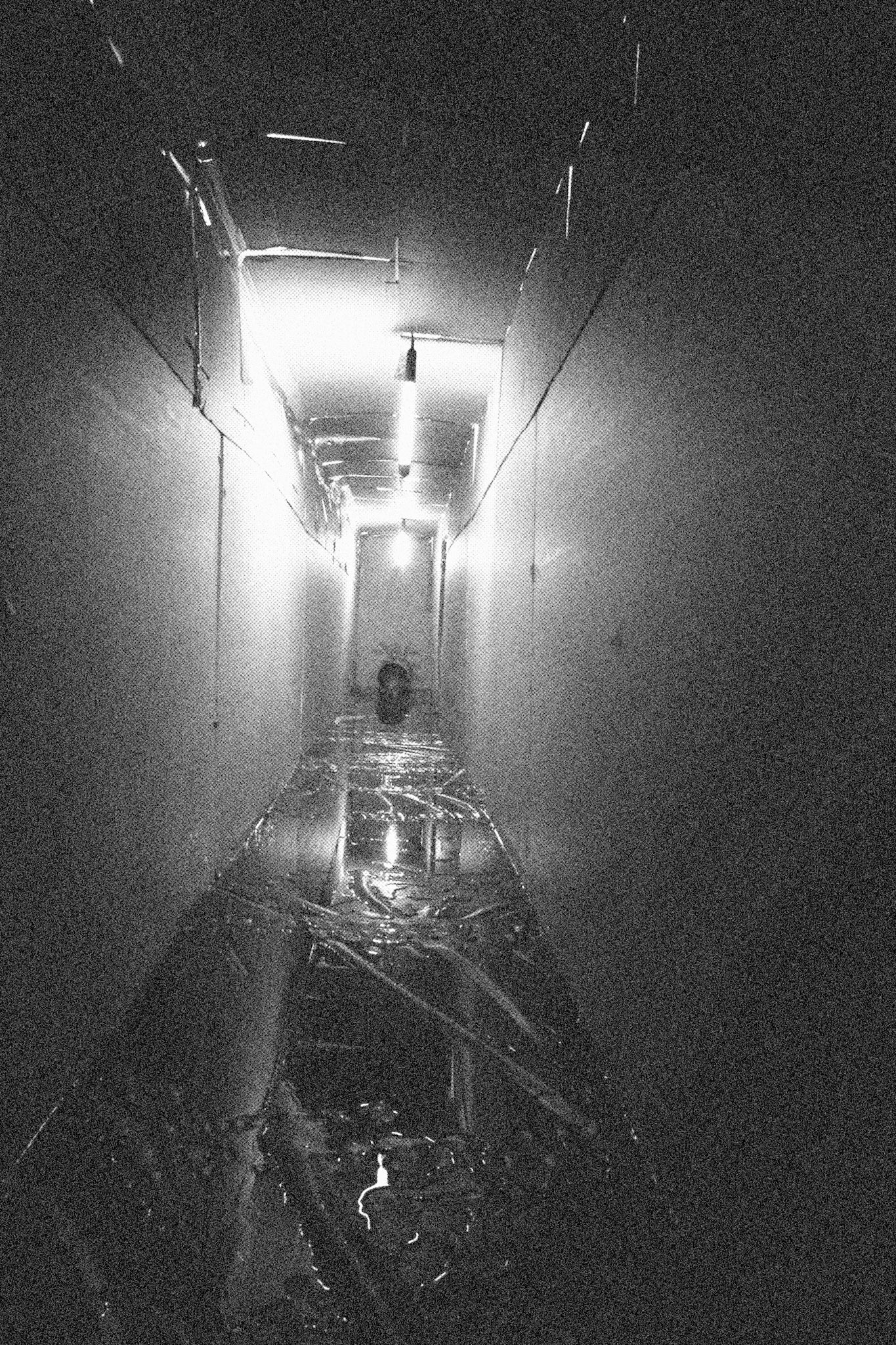 A 16M Commemorationinstallation16m x 2.90m x 1.50mMuHKA, Antwerp2006