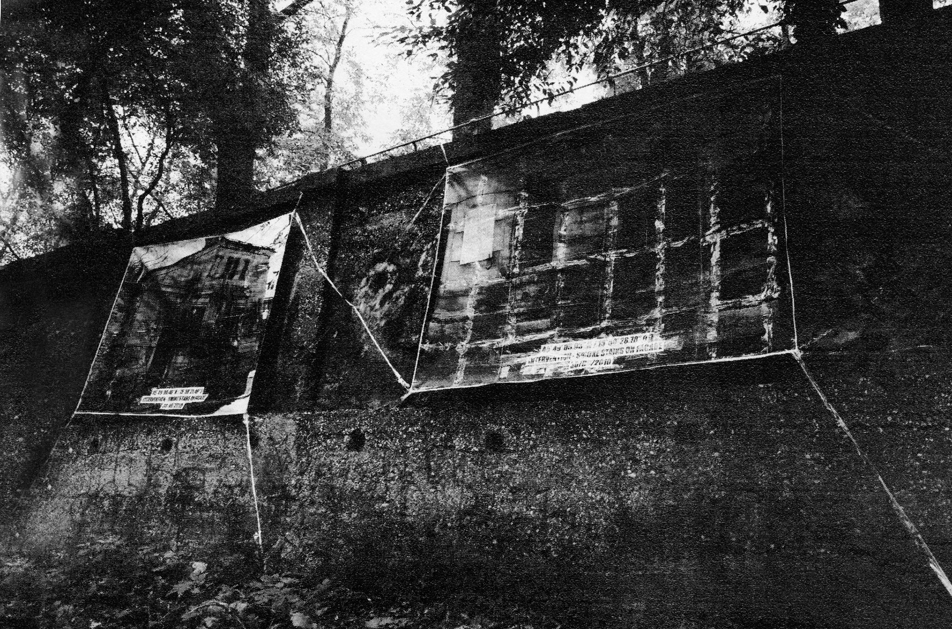 Forlorn Hope280 x 155 cm, xerox prints, tape collageZagreb (HR)2010