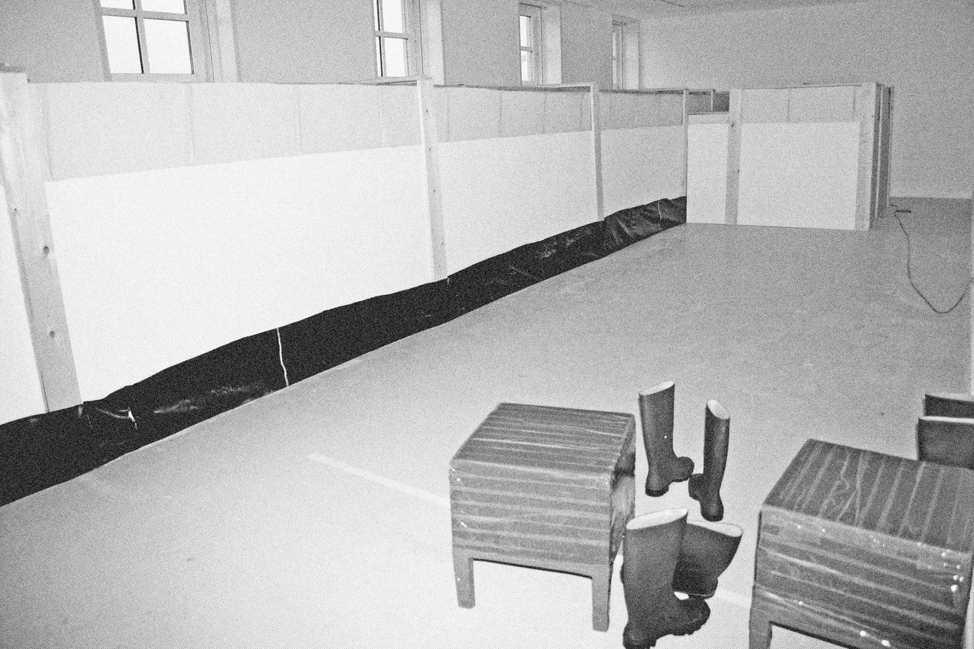 A 16M Commemorationinstallation16m x 2.90m x 1.50mMuHKA, Antwerp2006