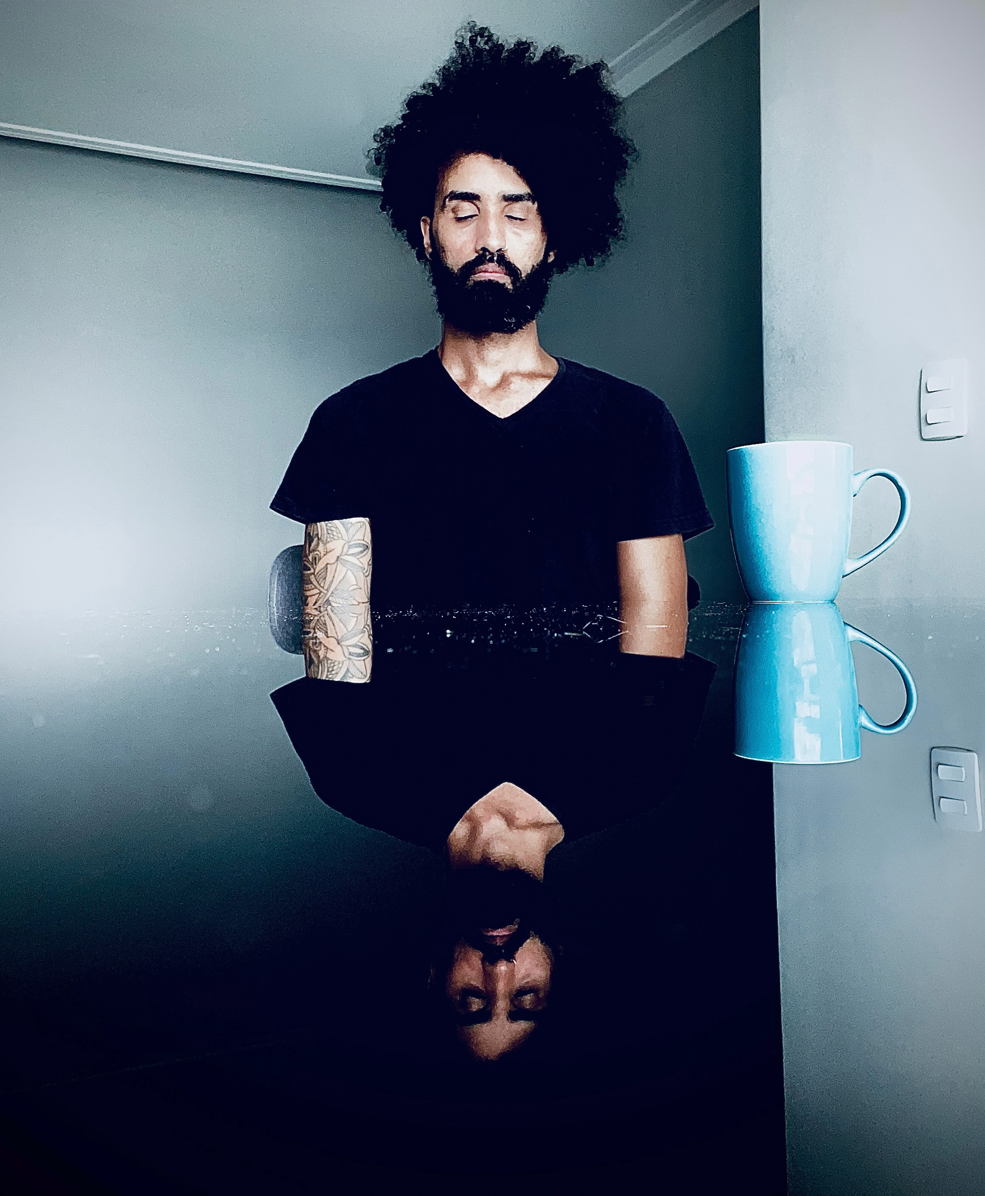 Auto Retrato - partes de um todo