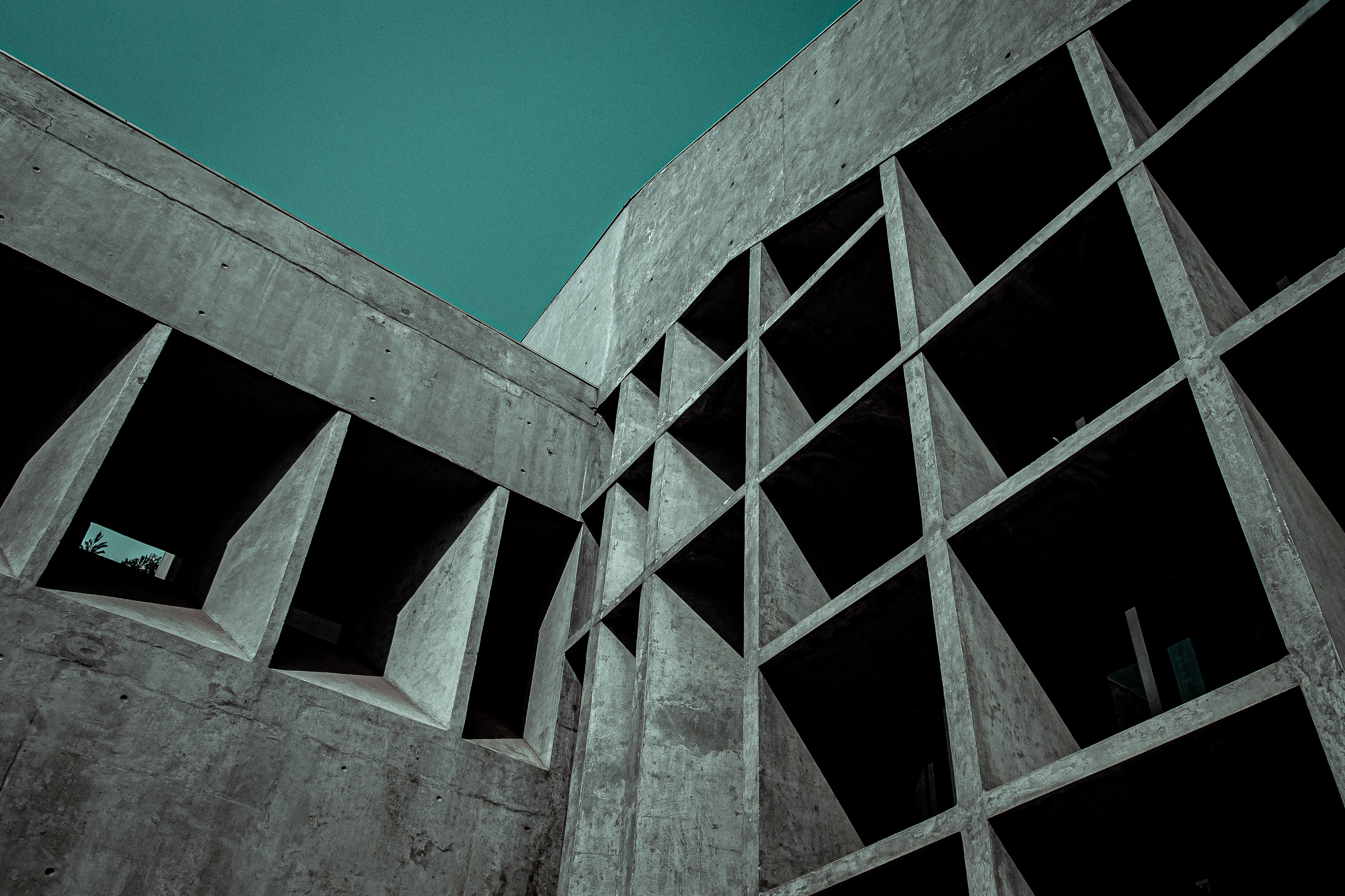 Concretude em luz e sombra