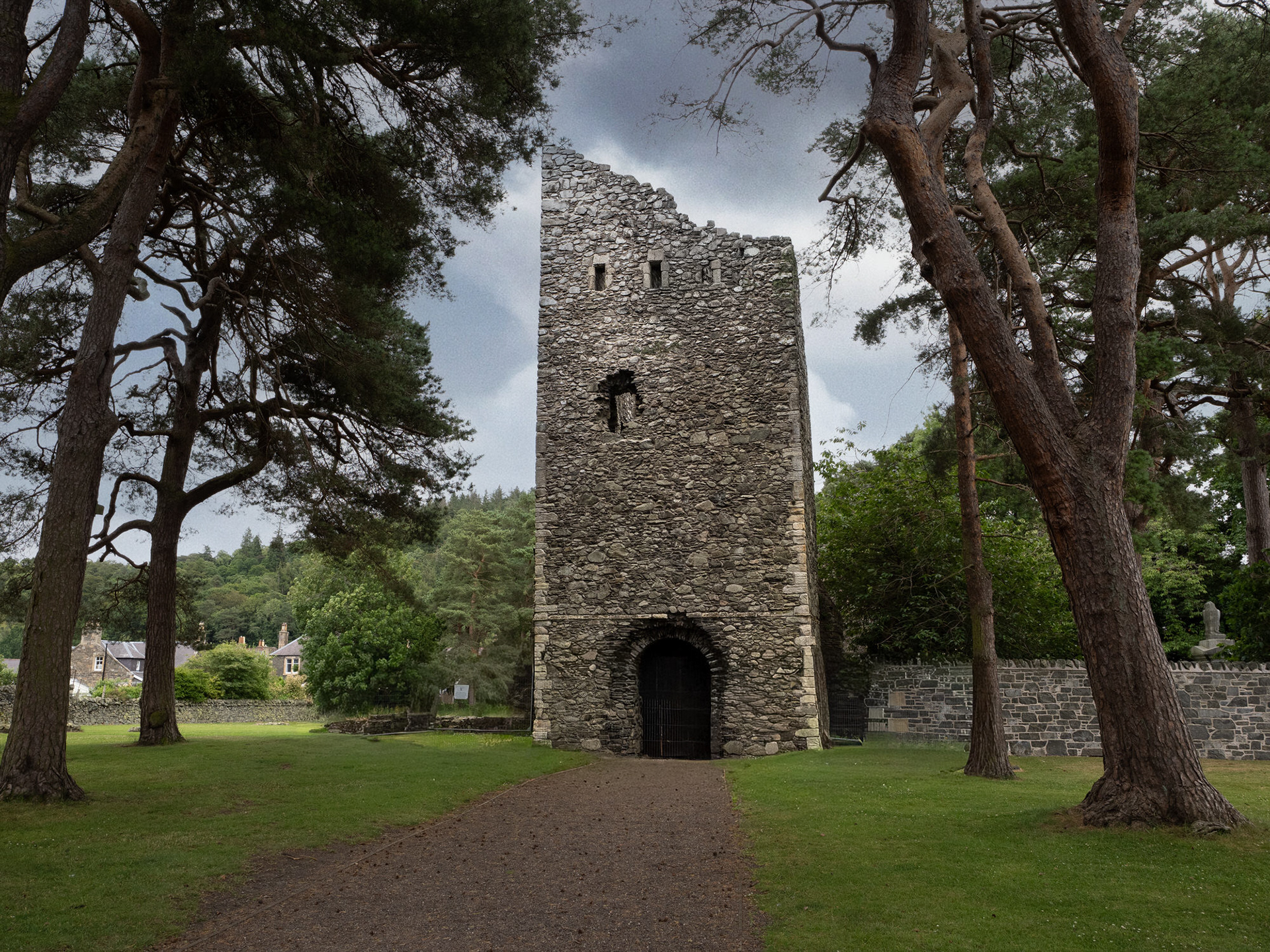 Cross Kirk, Peebles, Scottish Borders