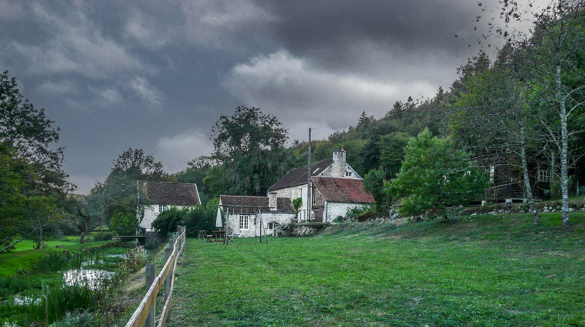 Moulin de Saint-Germain le rocheux, Bourgogne-Franche-Comté, France