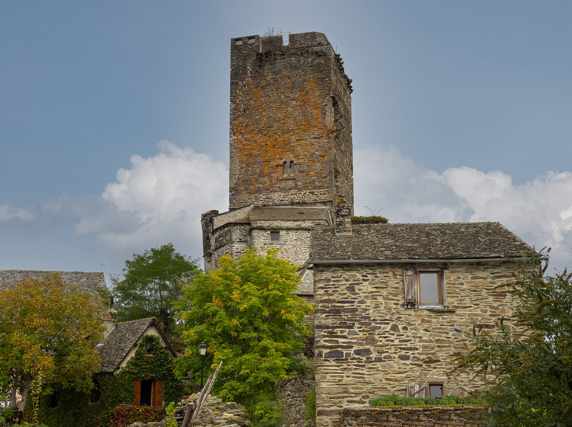 Chateau de Valon,  Occitanie, France
