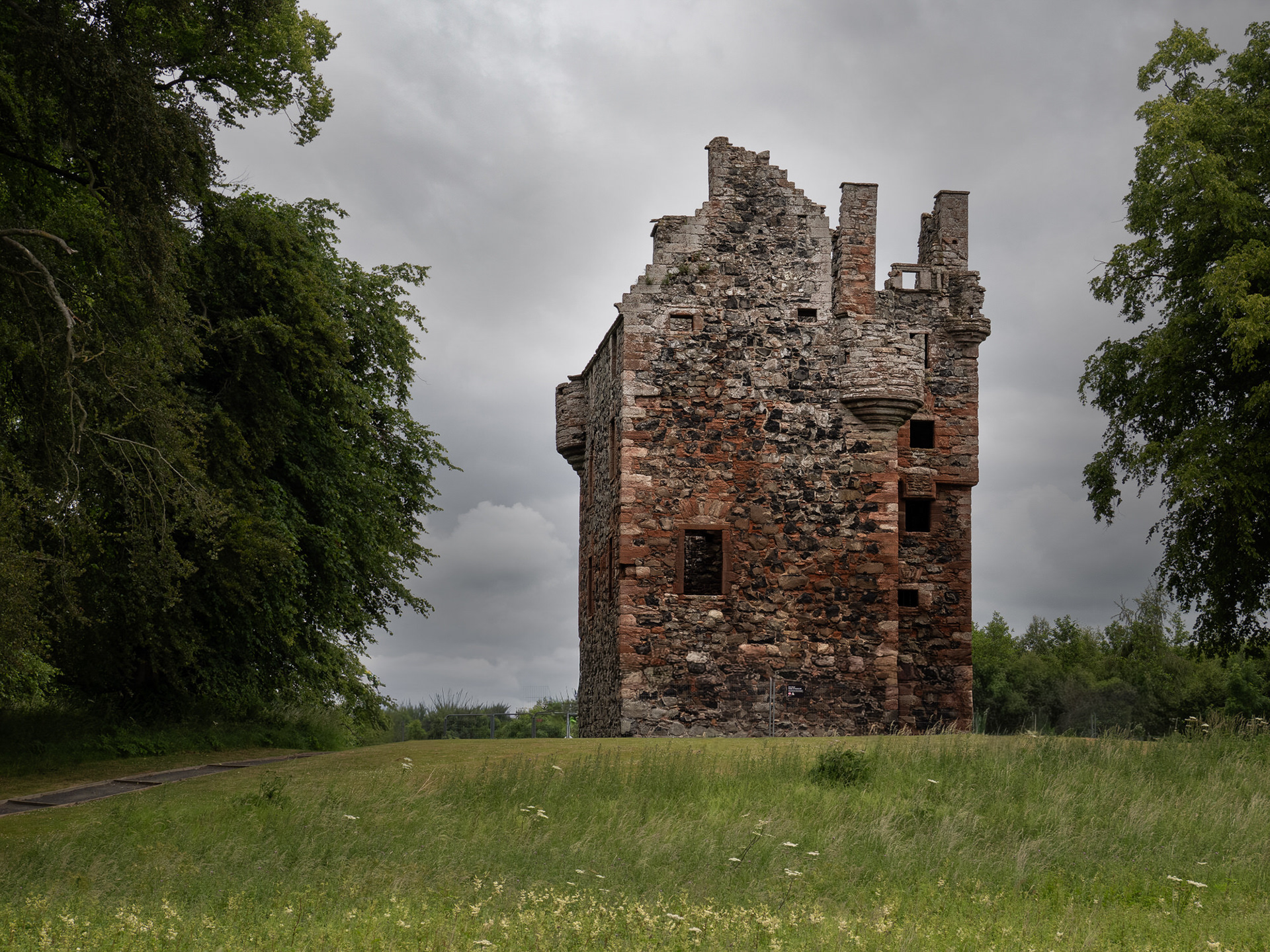 Greenknowe Tower, Scottish Borders