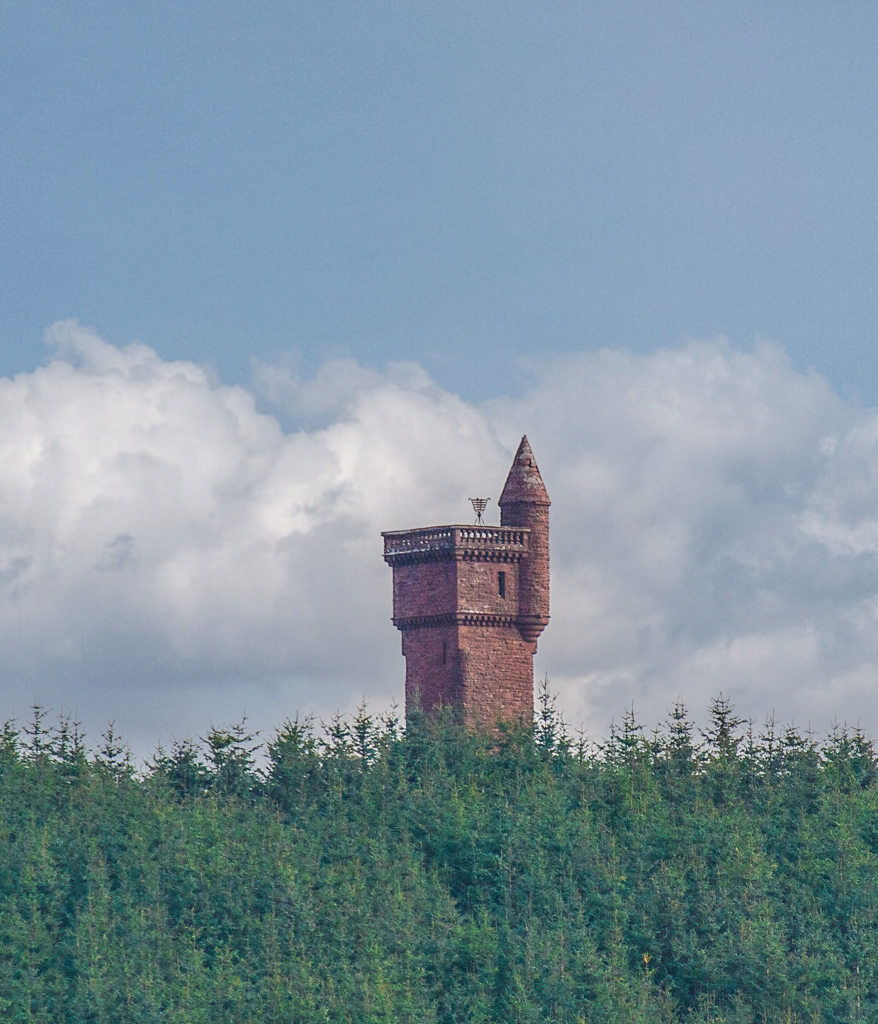 Airlie Monument, Angus