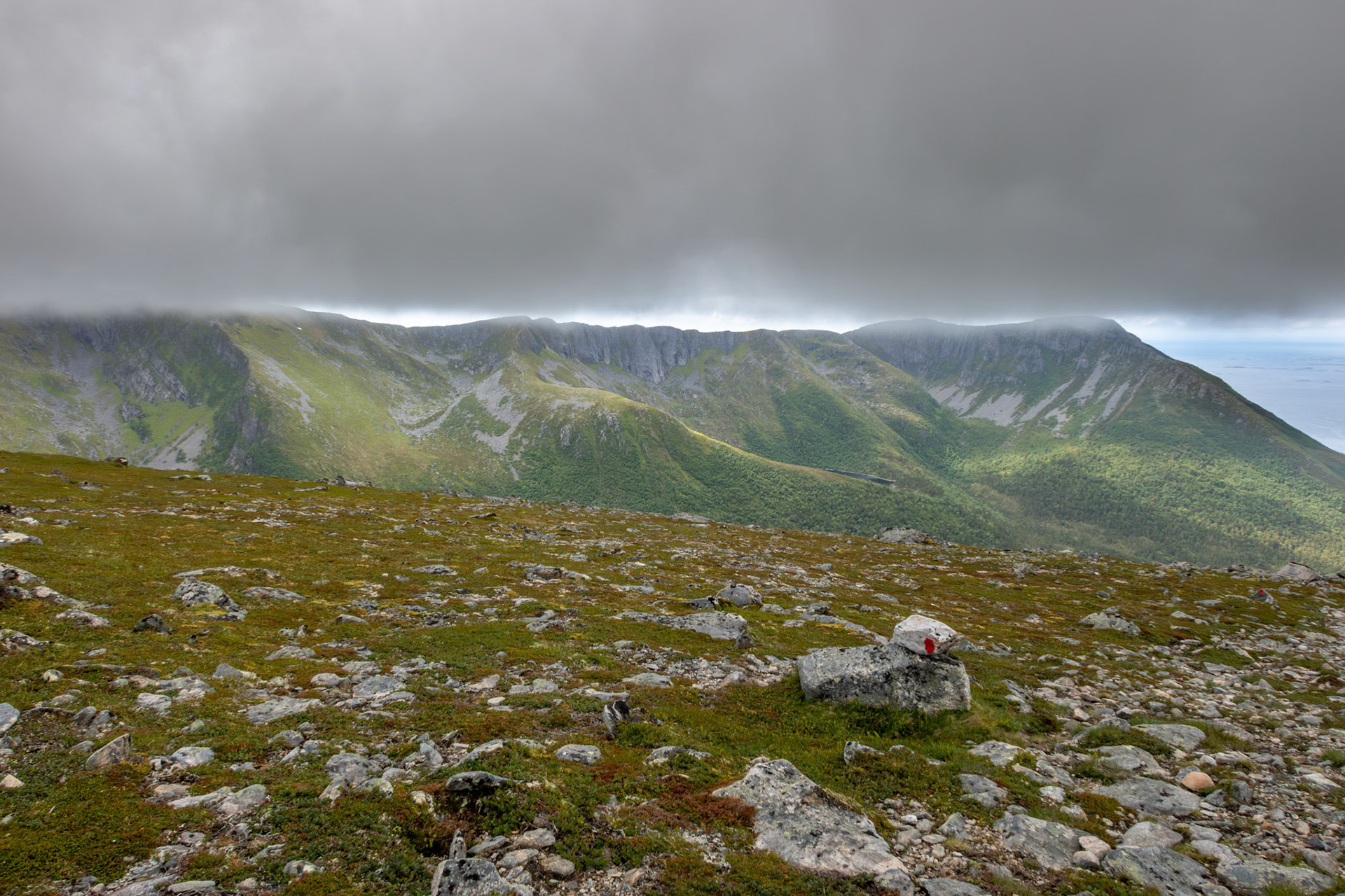 Jørgenvågsalen på Tustna
