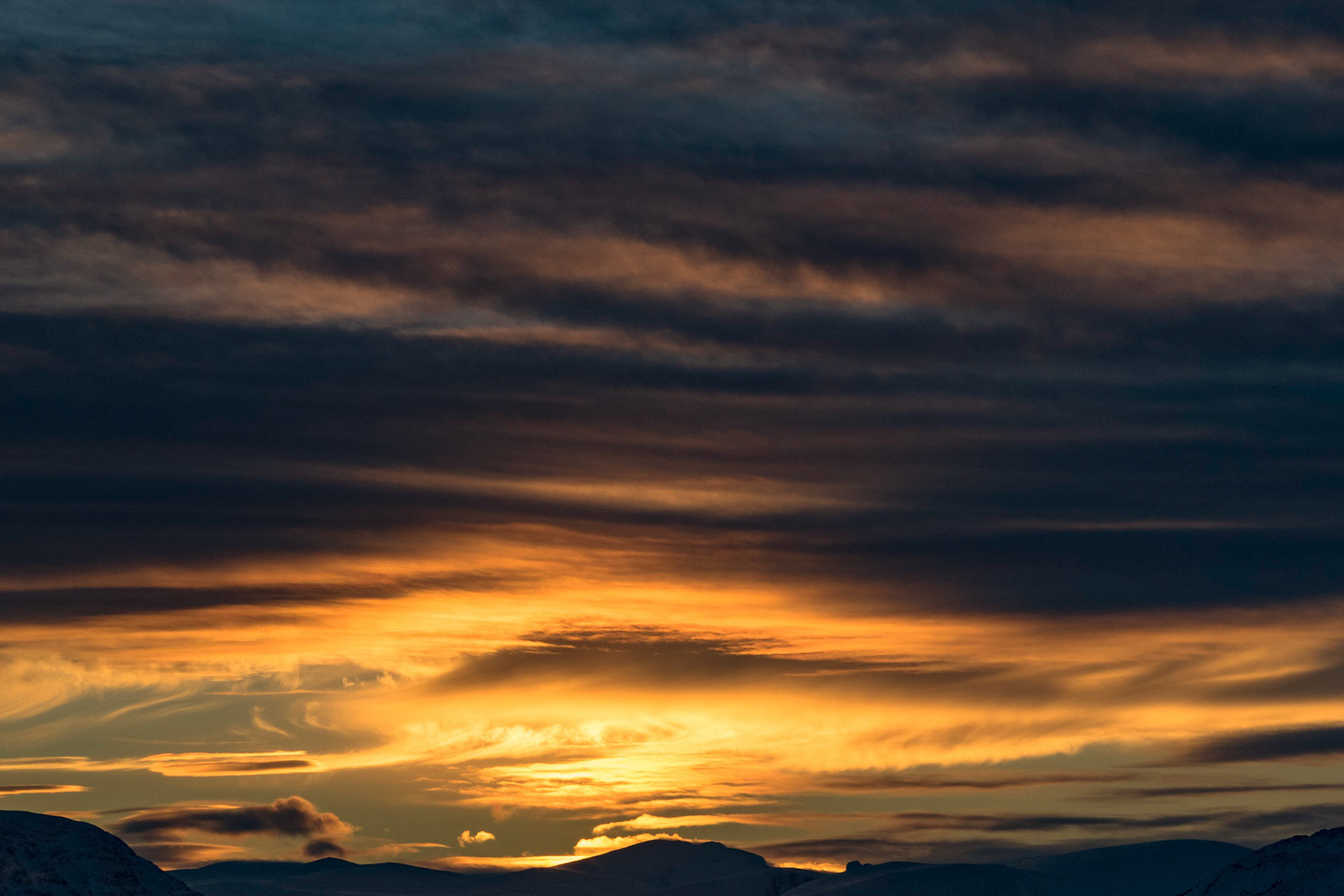 Snøhetta fra Vora i Oppdal
