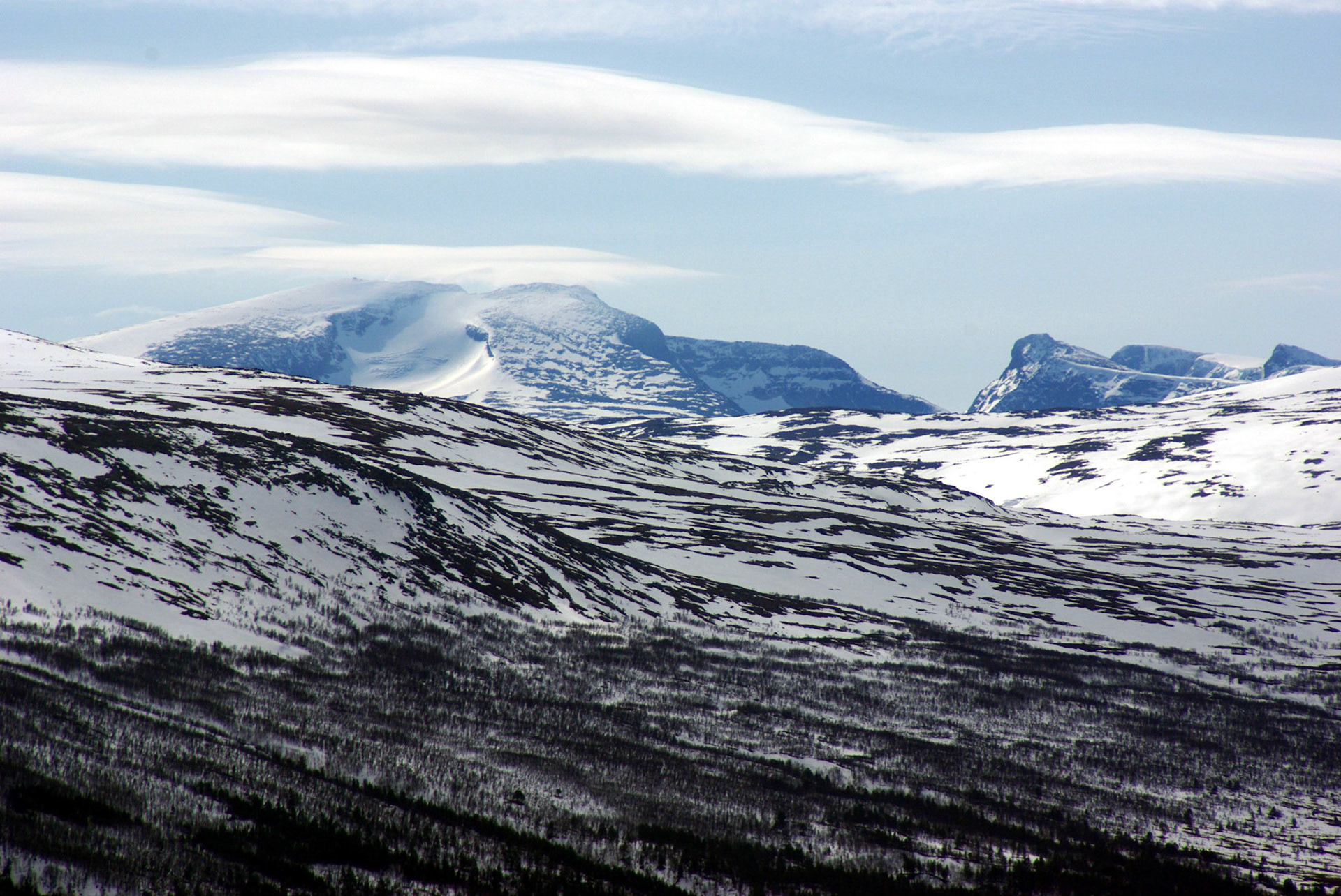 Fra Storhornet i april
