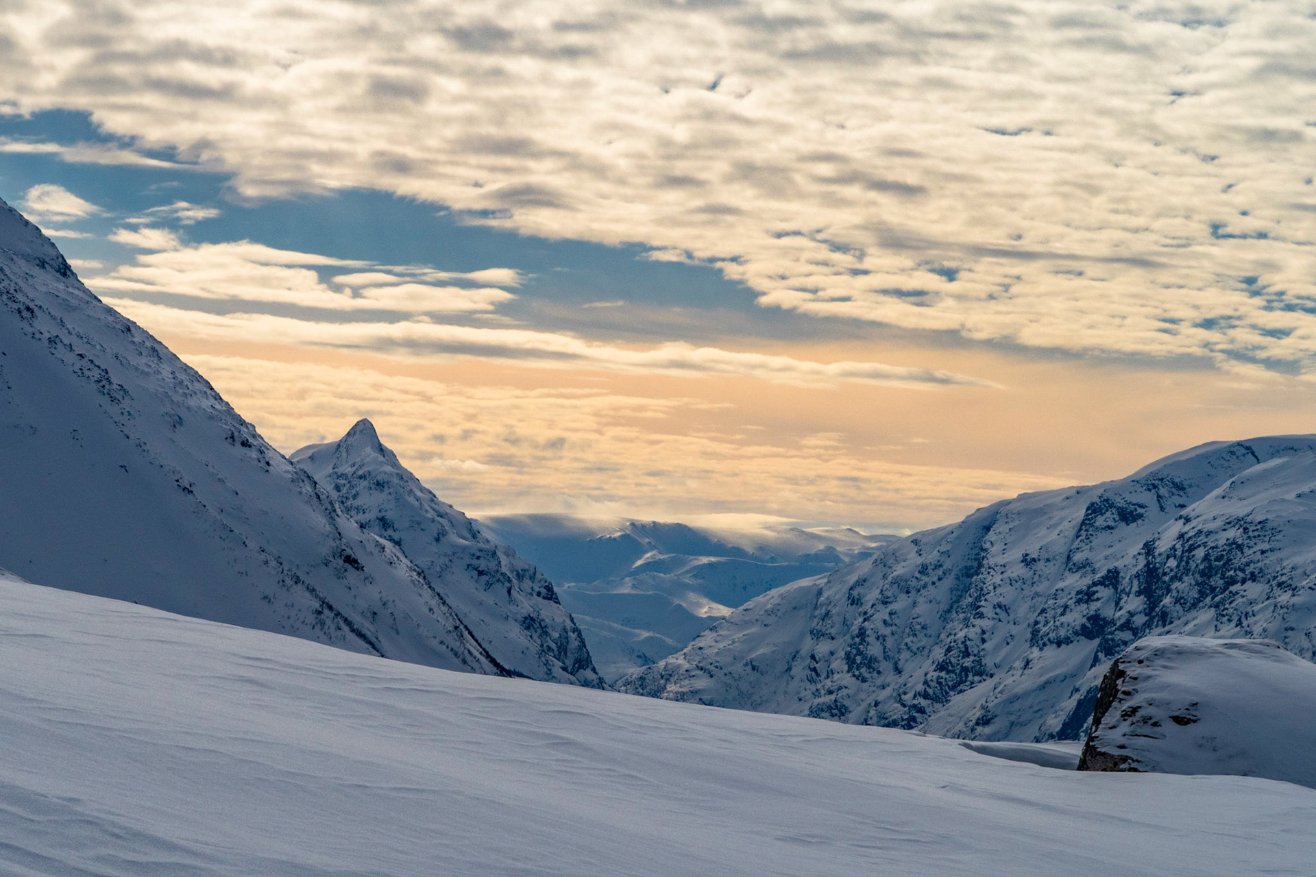 Eggjenibba og Jostedalsbreen fra Støyvastøylen