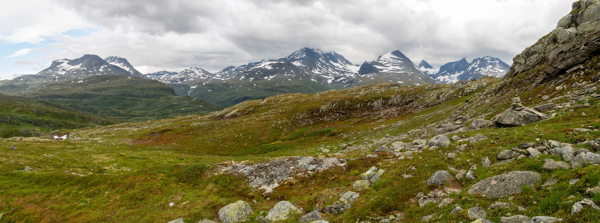 Fannaråken og Hurrungane fra Vardanosi