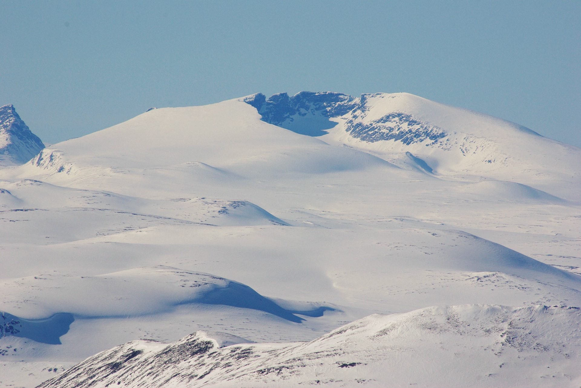 Fra Rondslottet i april