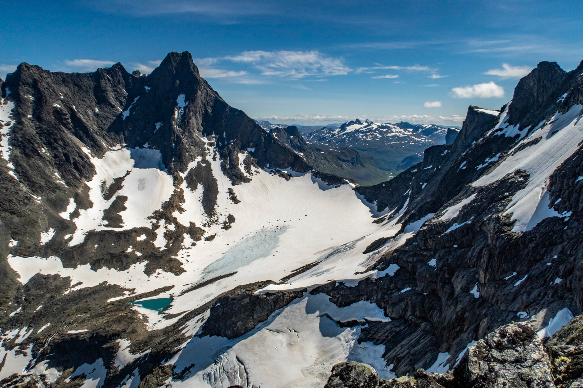 Storen og Bandet fra Dyrhaugsryggen