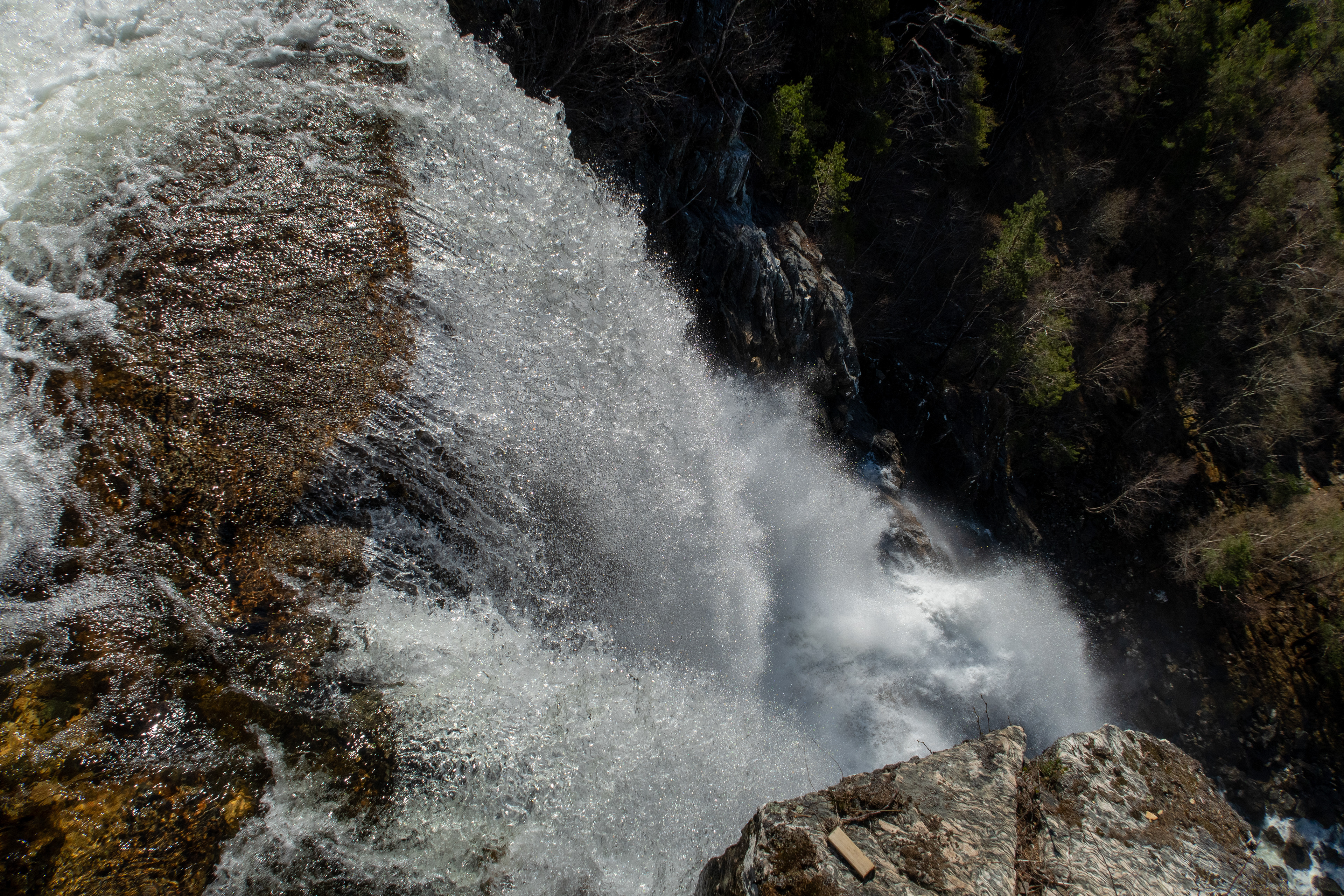 Holvikefossen ved Sandane