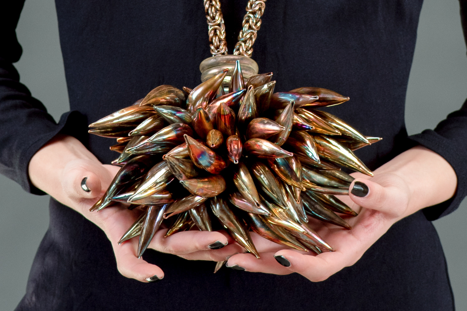 Spicule Necklace I (detail view), 2021, copper, brass, nickel, heat patina, 22 x 7 x 6 in. (55.75 x 17.75 x 15.25 cm), photographed by Professor Robly Glover