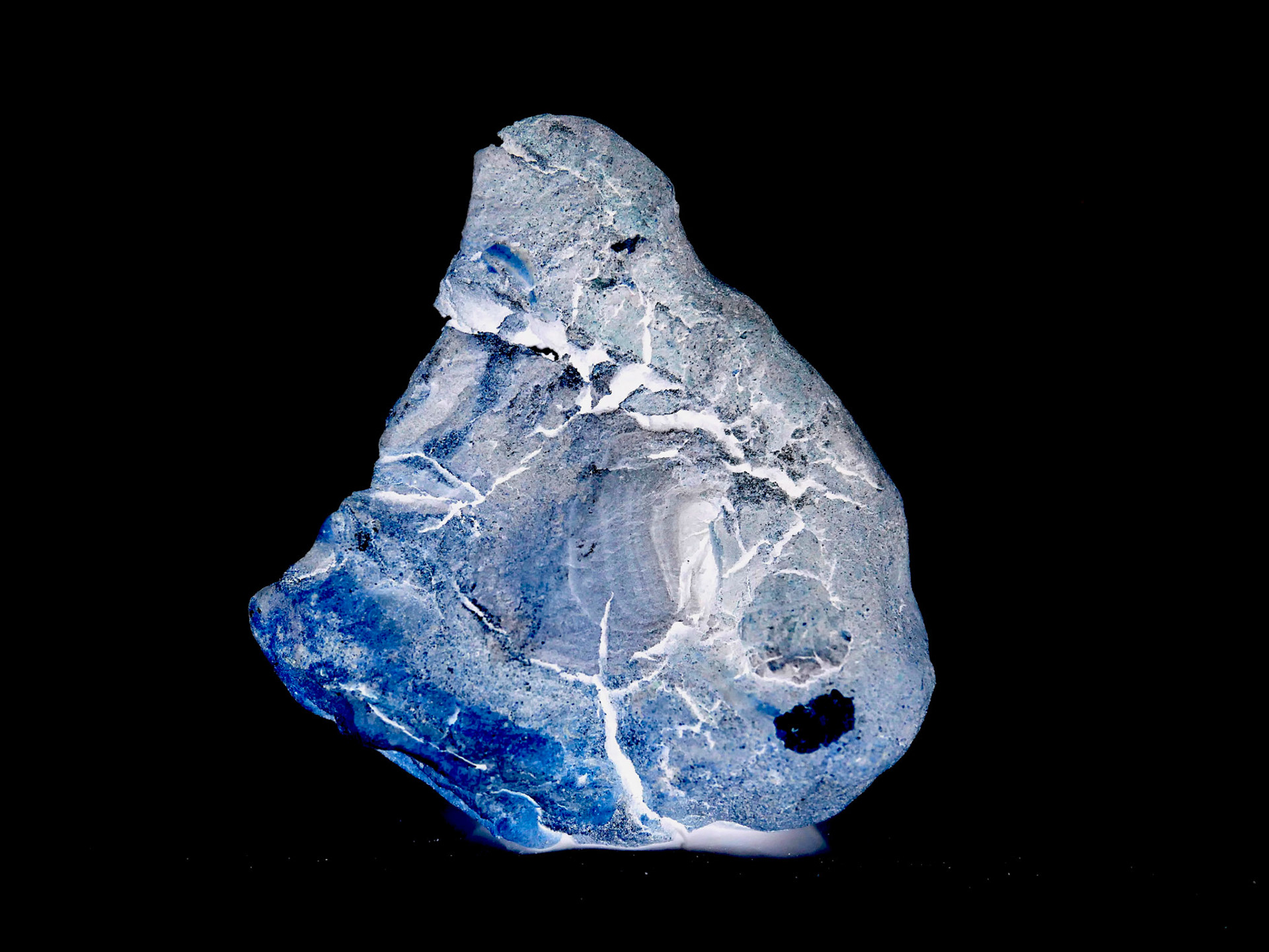 Inverted mineral rich clay