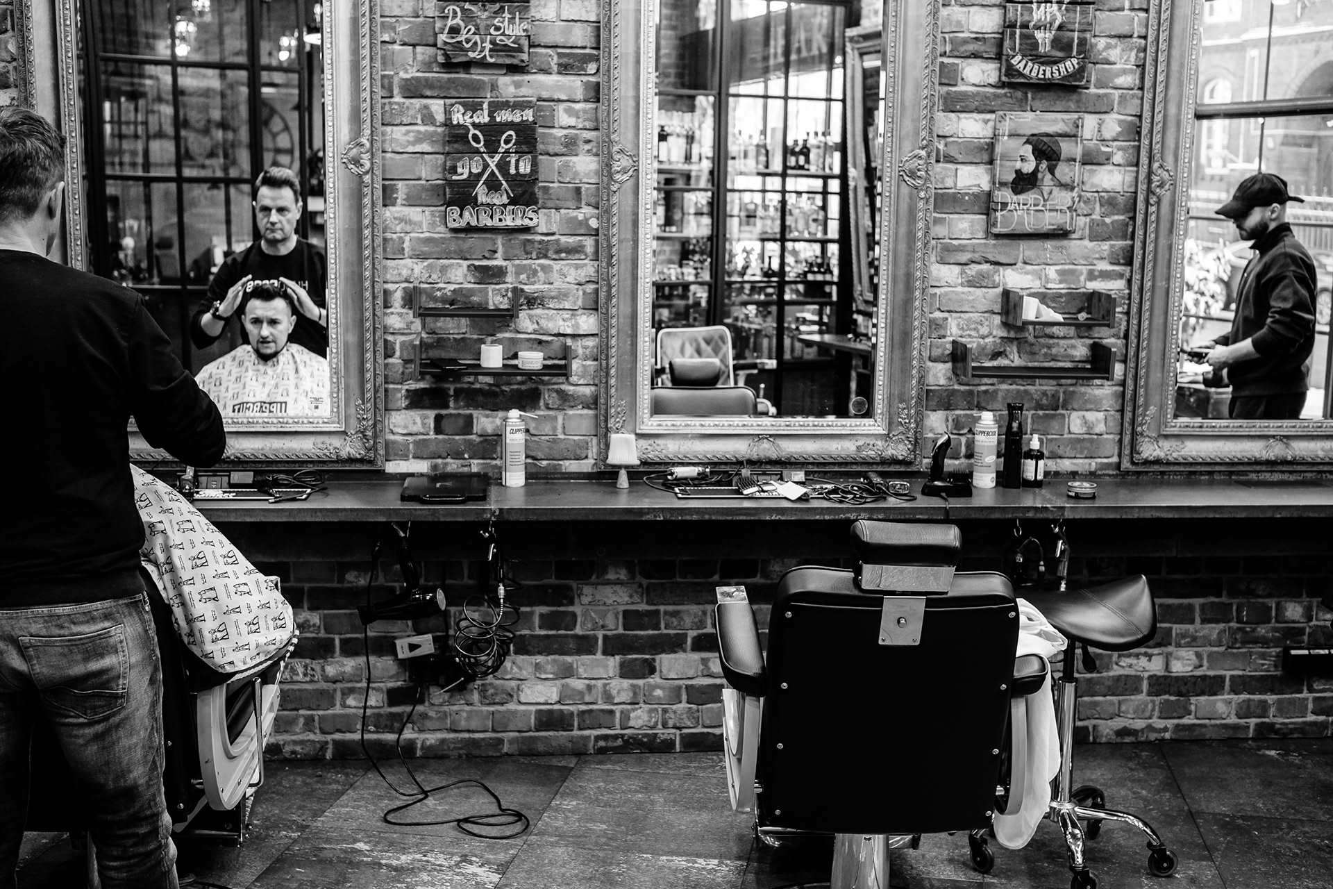 BlackBeard Barber 9