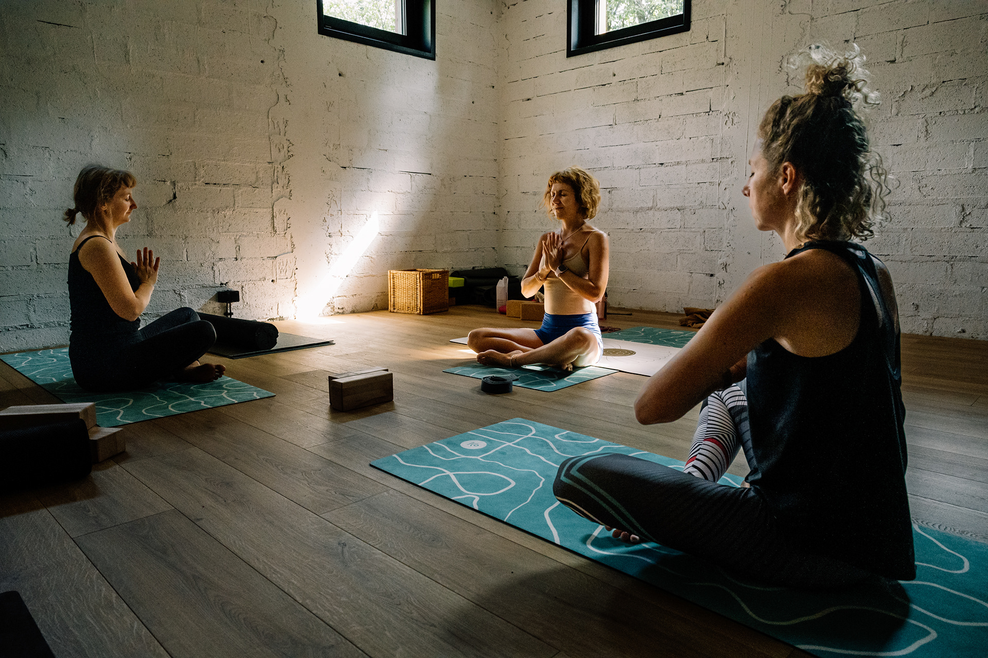 Yoga Time 001