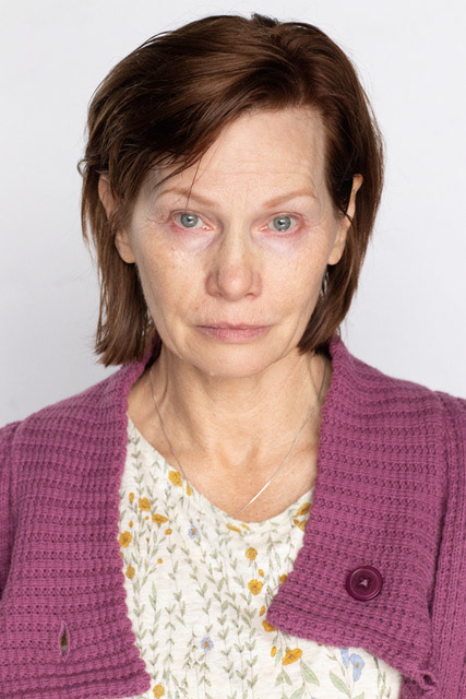 Liz in "No Address"