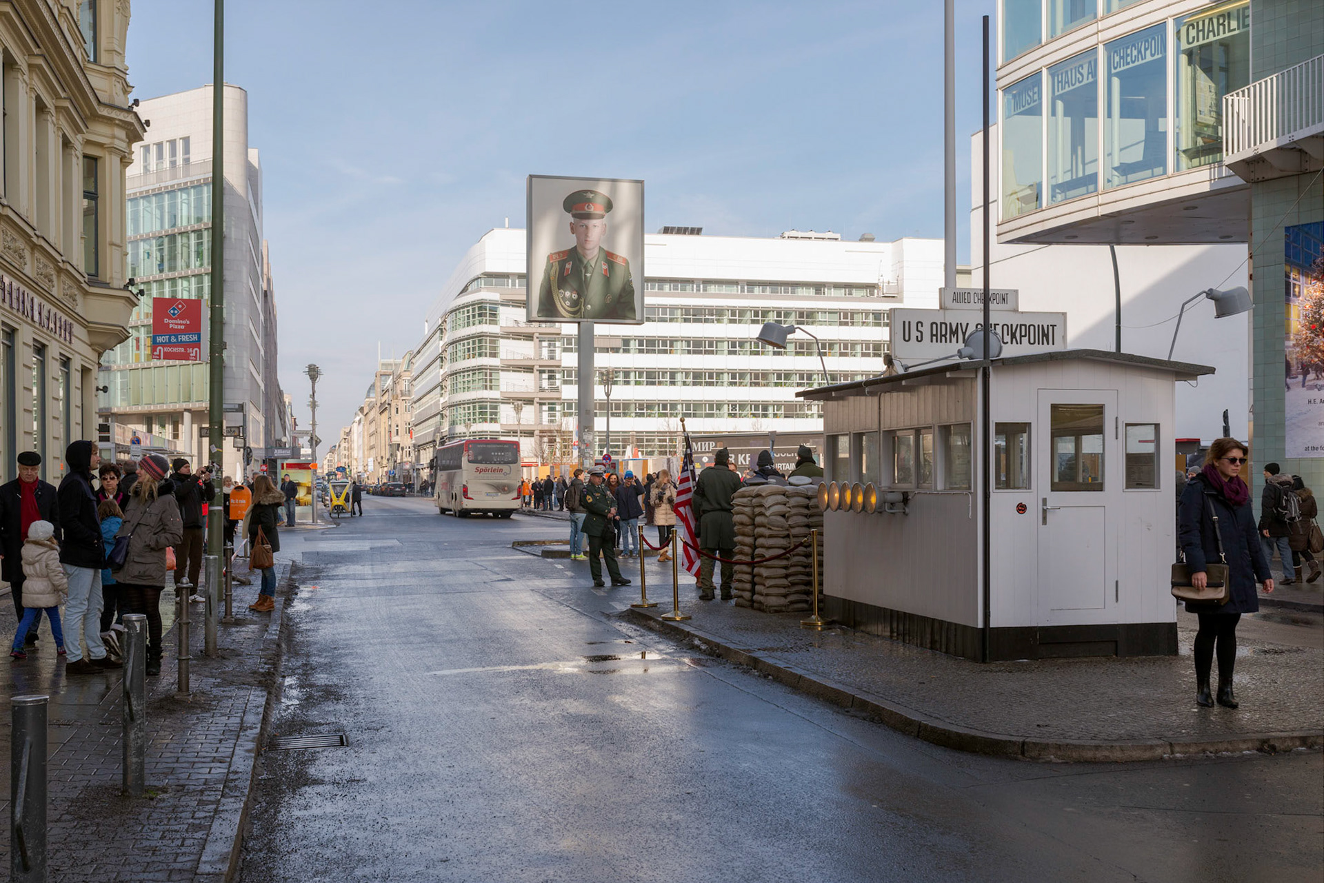 checkpoint Charlie, berlin 2014