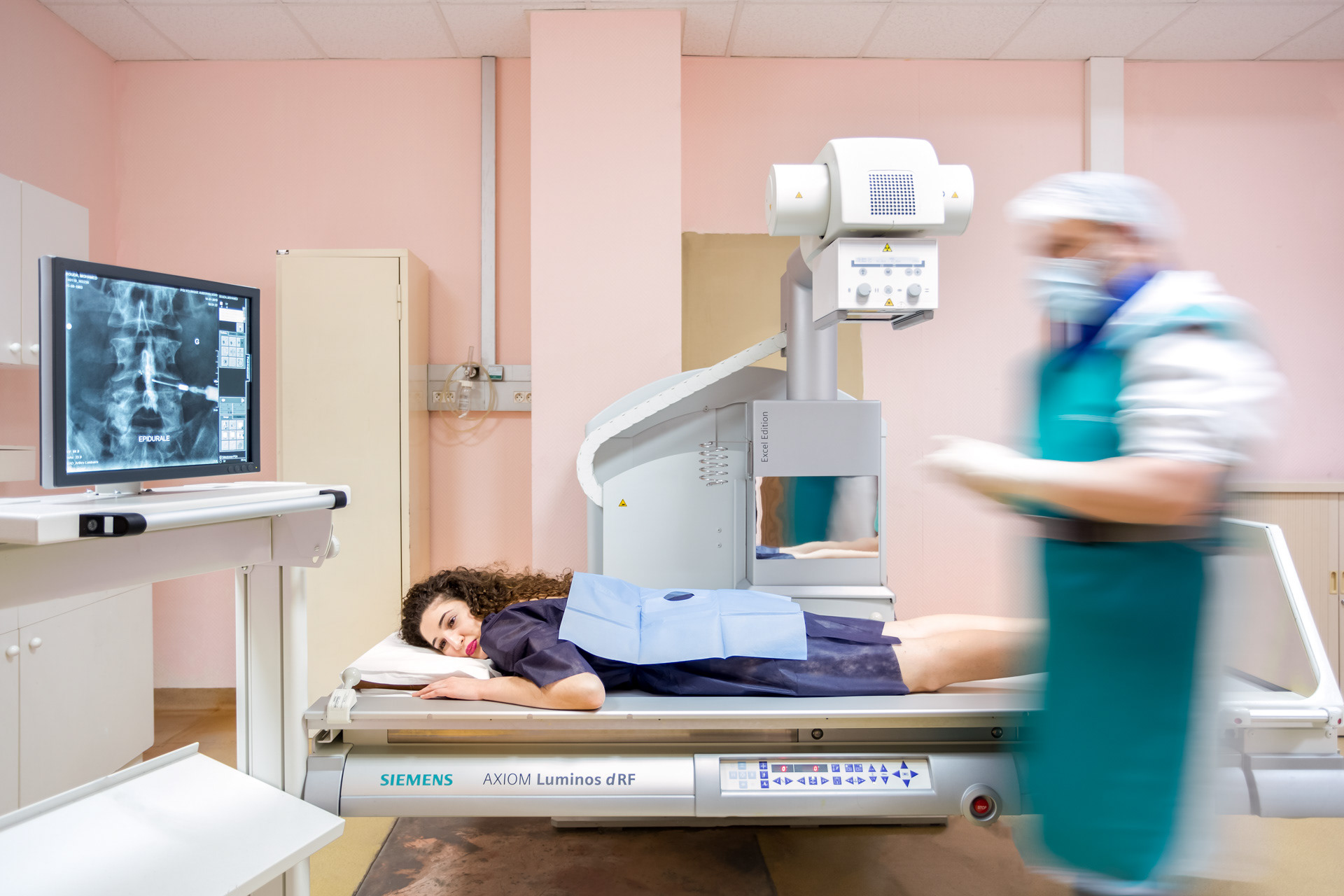 Le système Luminos dRF combinant la fluoroscopie et la radiographie