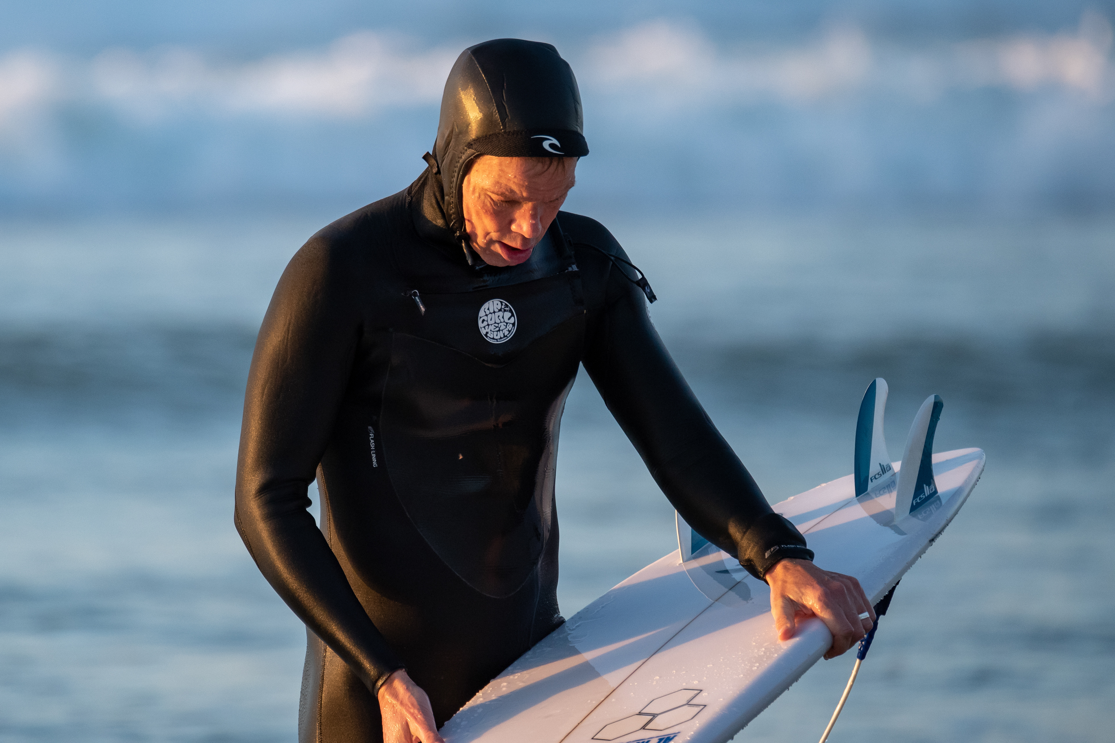 Surfer, Porthtowan Beach, Cornwall  13/11/2022 © Simon Shea