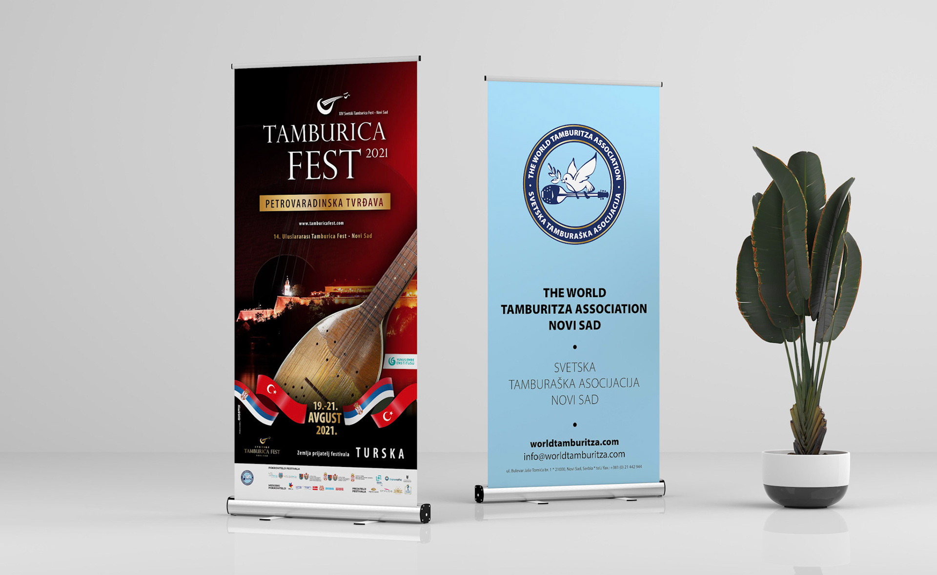 Roll Up Banner Stand Mockup. Template PSD.
