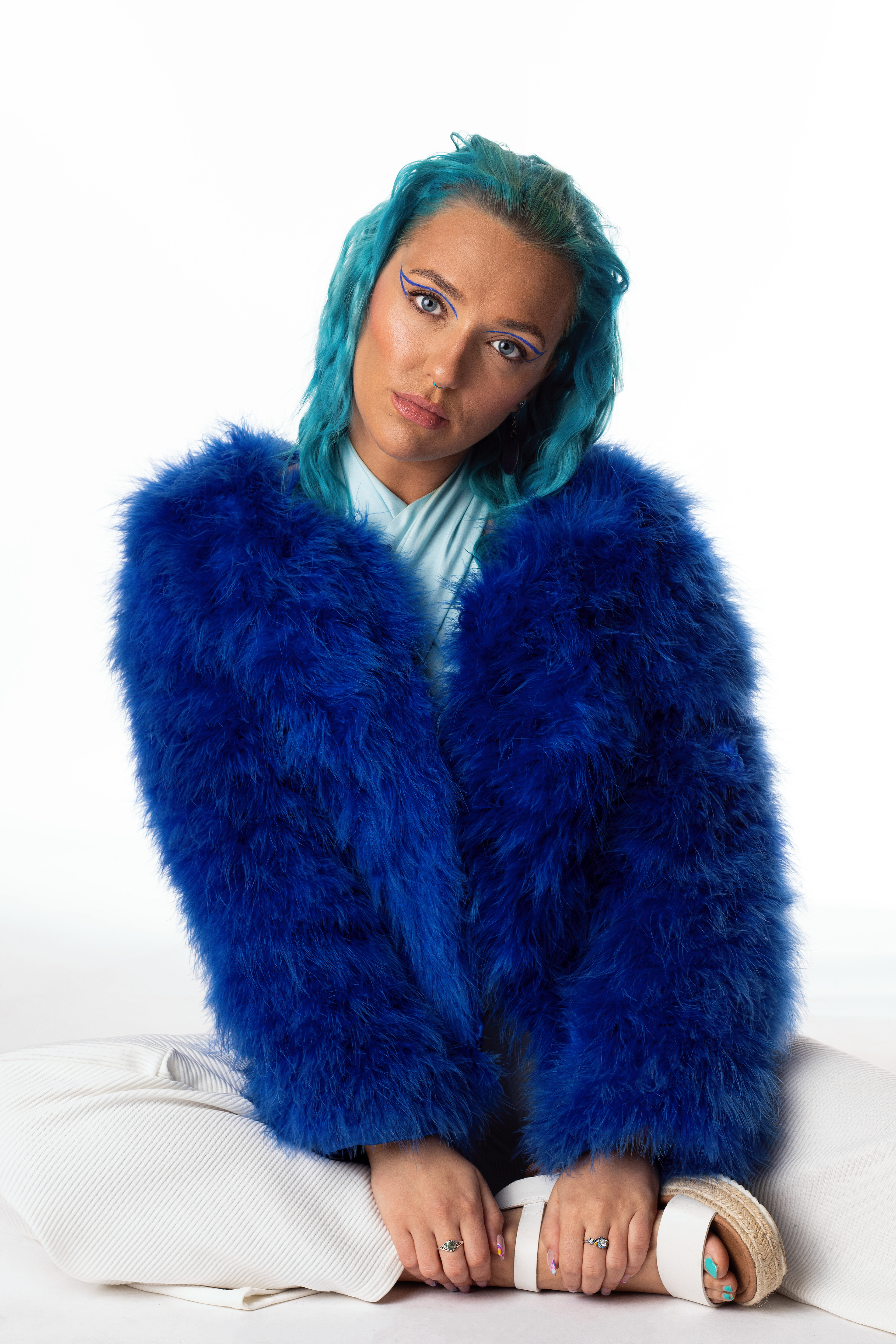 Model - Elle, Stylist - Victoria, Makeup - Karen, Hair - Charlene