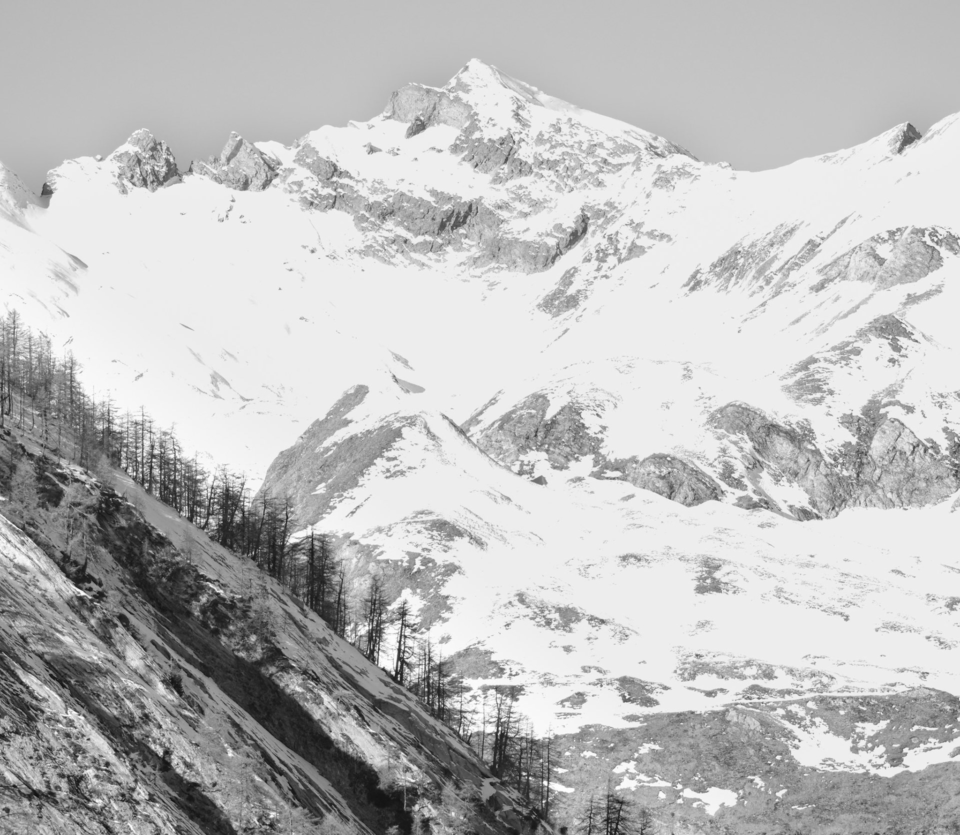 clean mountain | high-key