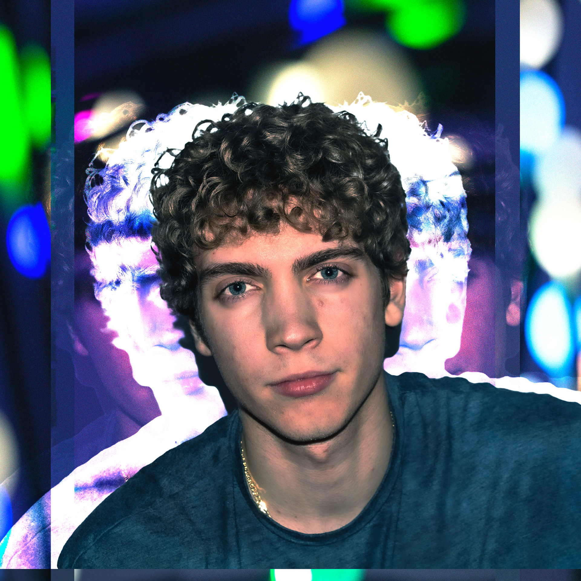 Profile Picture. Photography and editing by Elizabeth Frone.