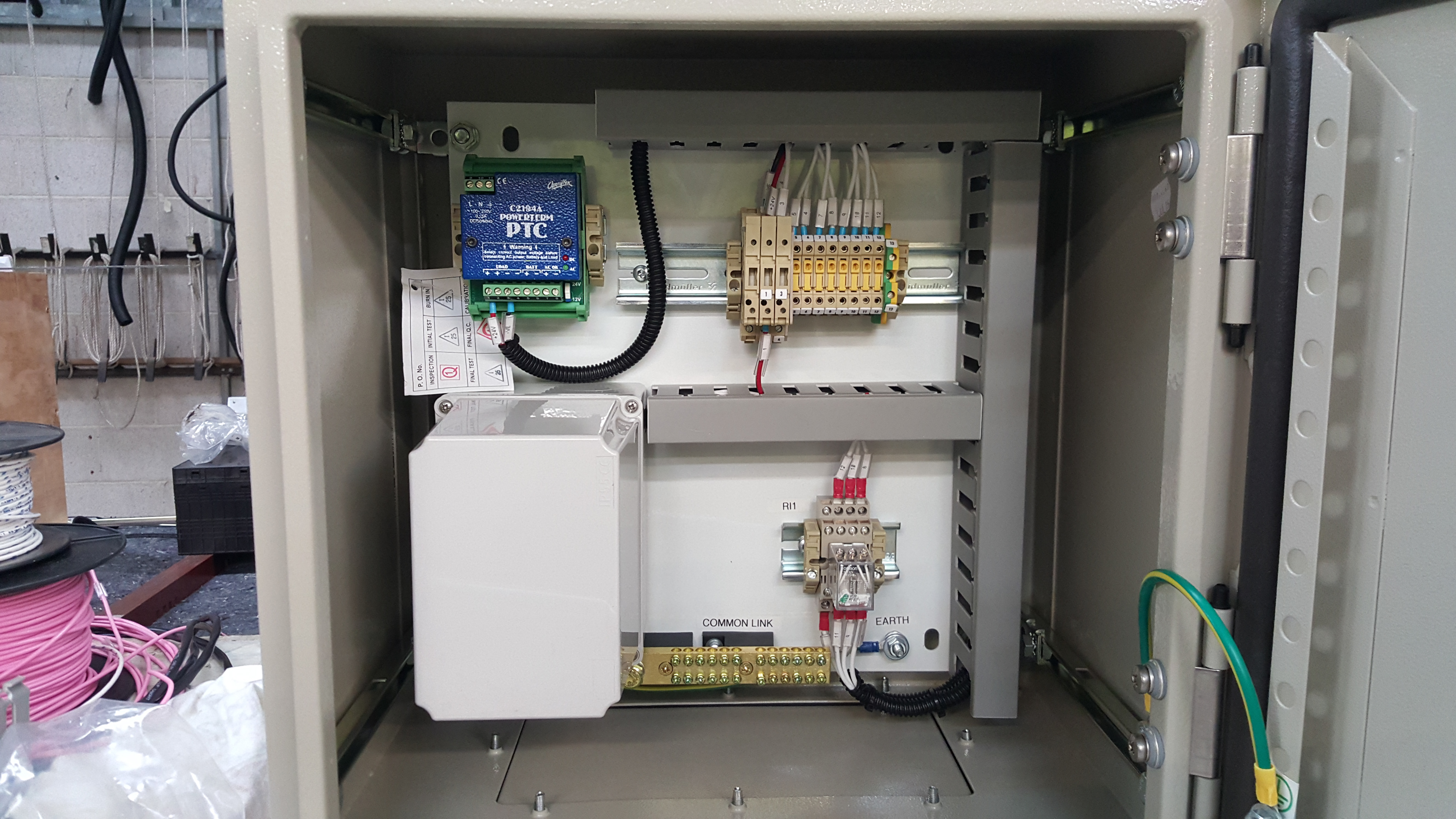 Environmental Control Cabinet and Power Supply/Battery Charger