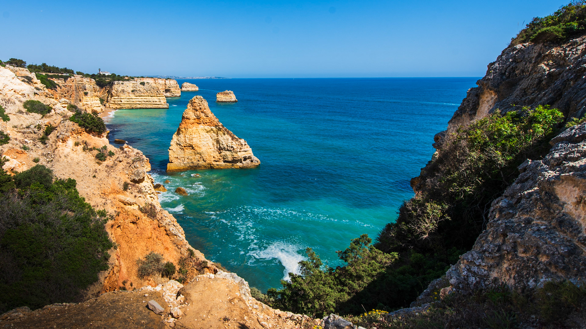 Praia da Marinha, Algarve Region