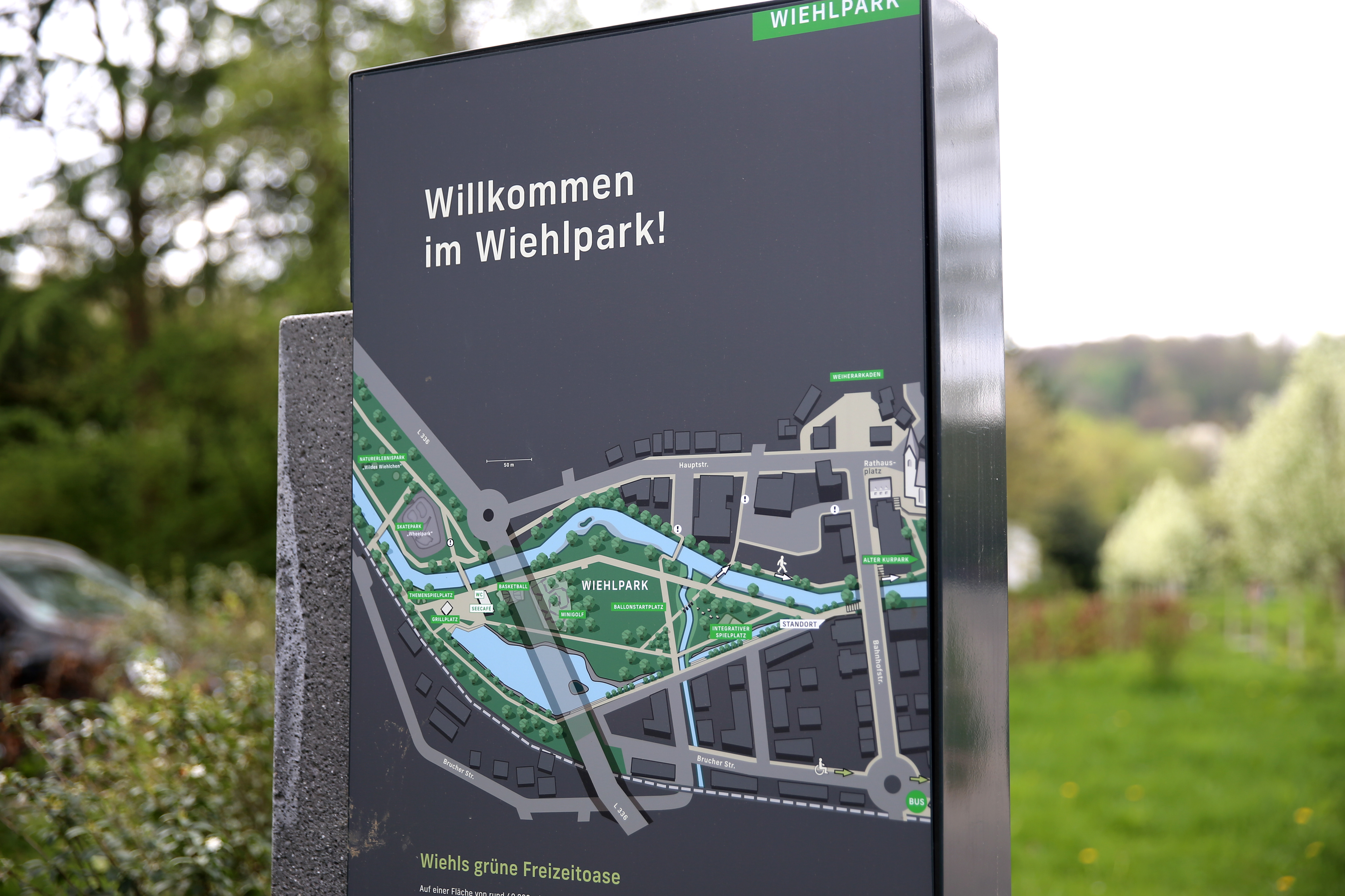 Info-Stelen sorgen für Orientierung