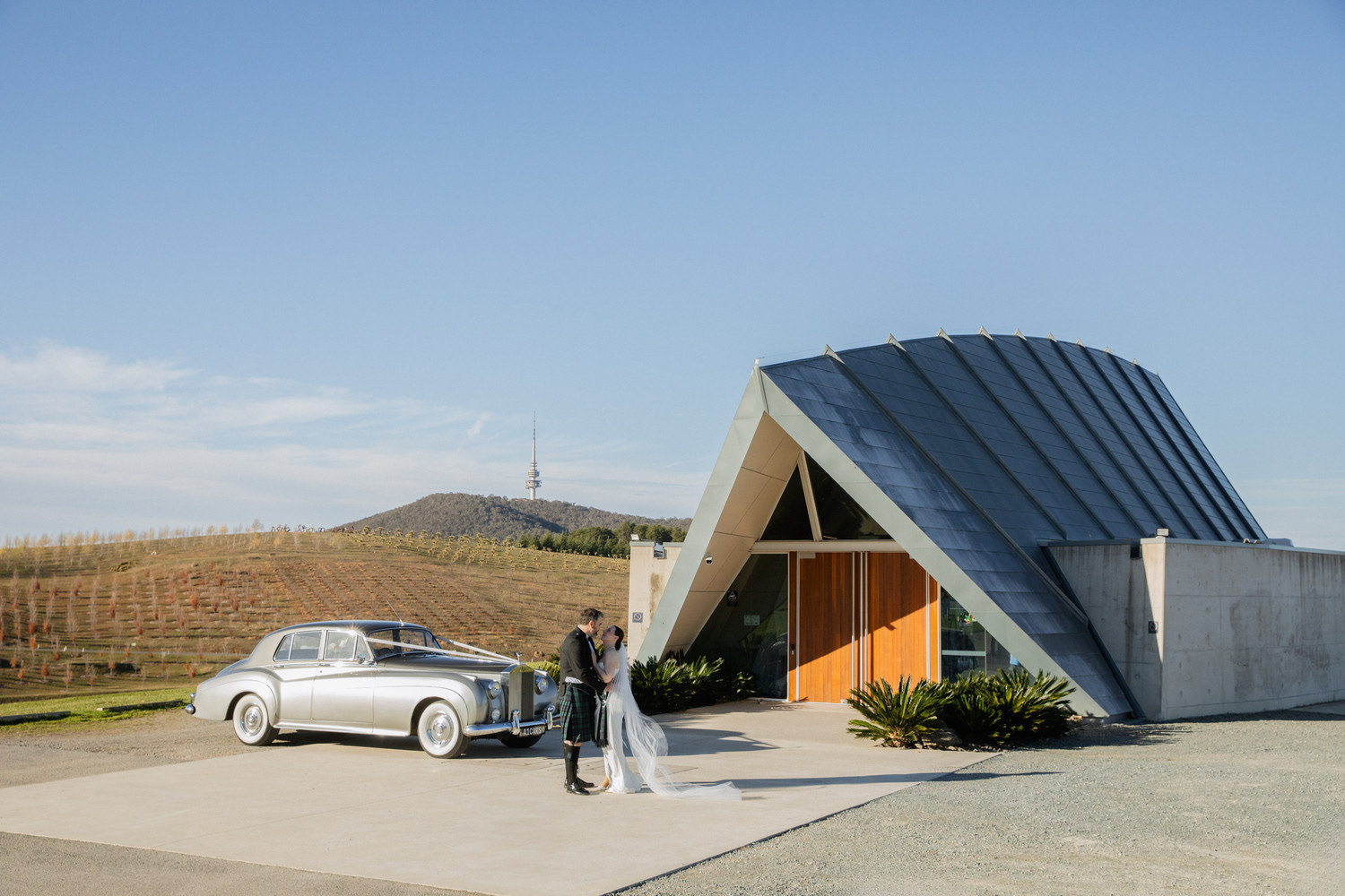 Wedding Ceremony at Margaret Whitlam Pavilion, National Arboretum Canberra. Captured by Olia Photography.