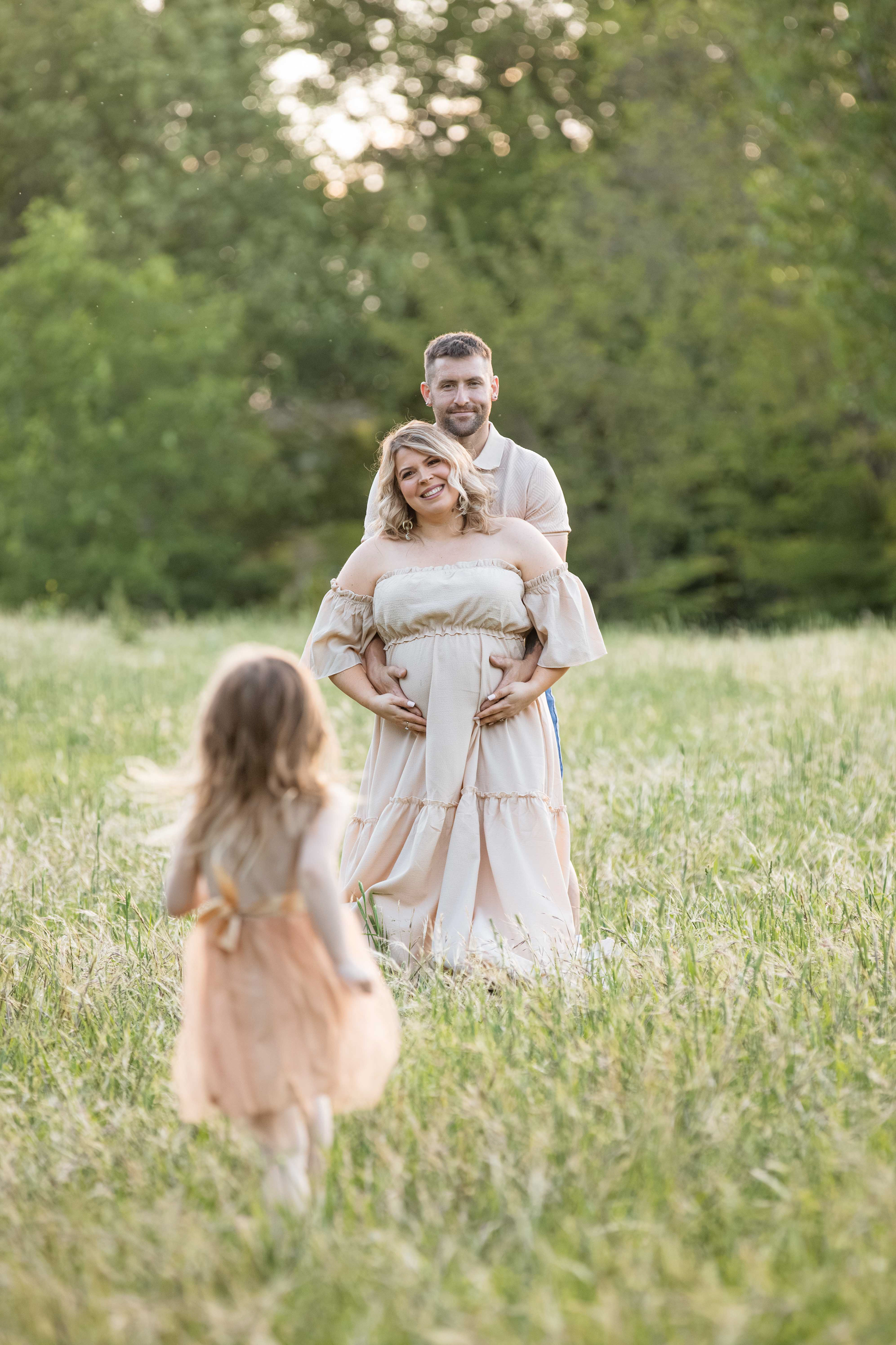Maternity photo session in Canberra. Captured by Olia Photography.
